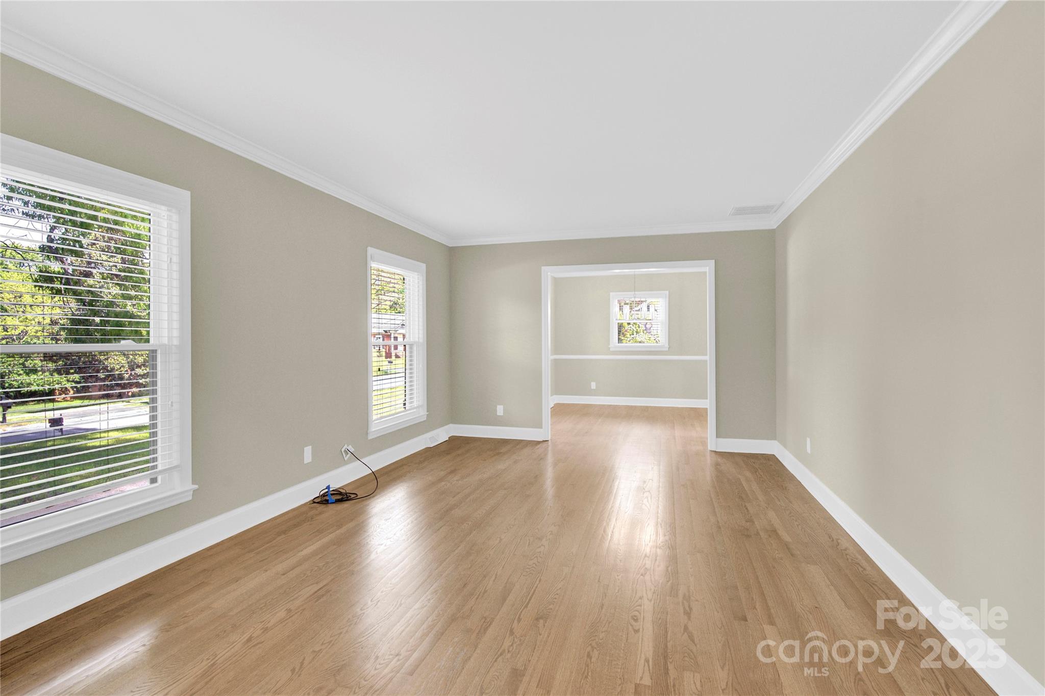 6600 Knightswood Drive Property Photo 8