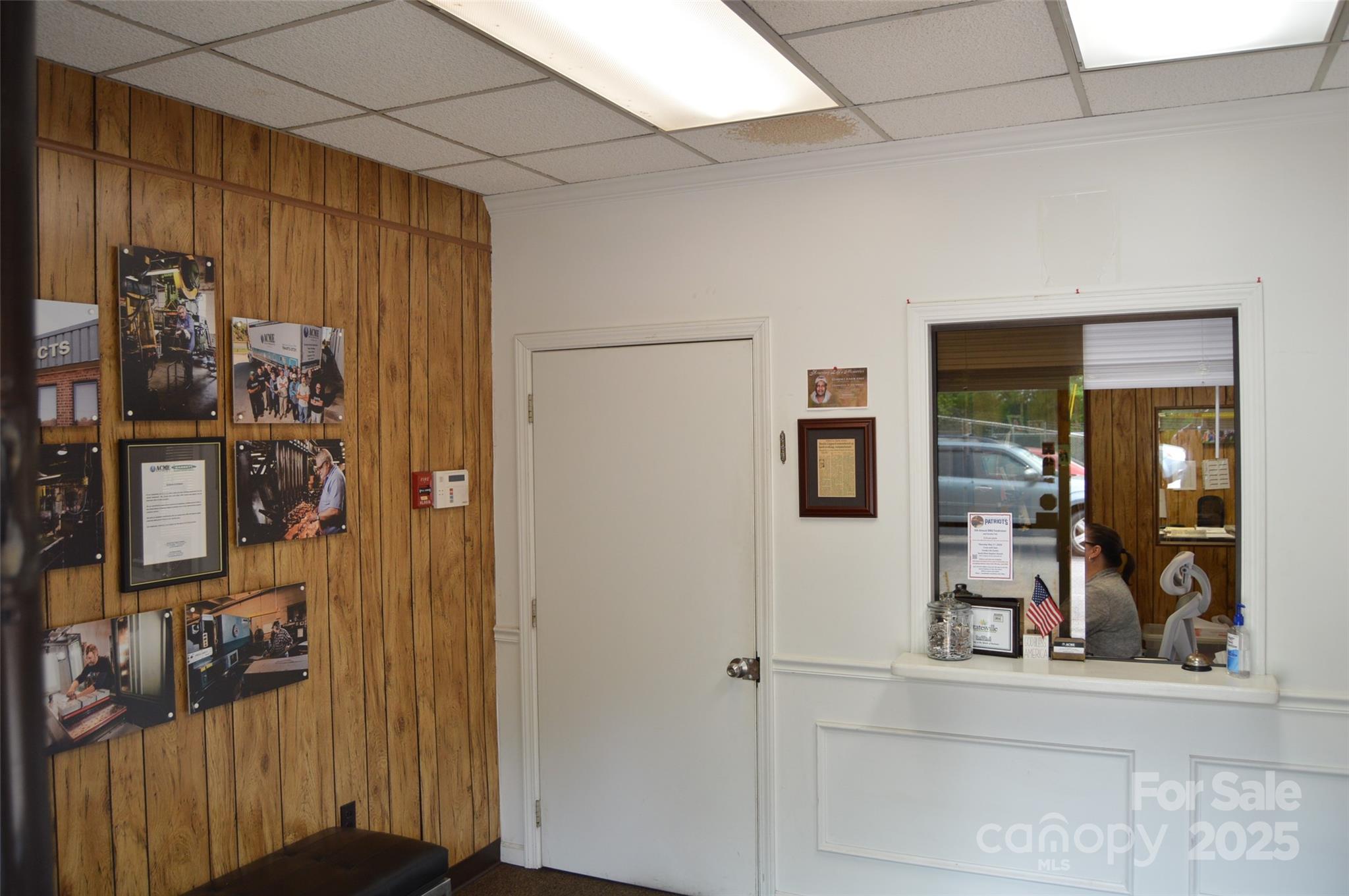 1784 Salisbury Road Property Photo 14