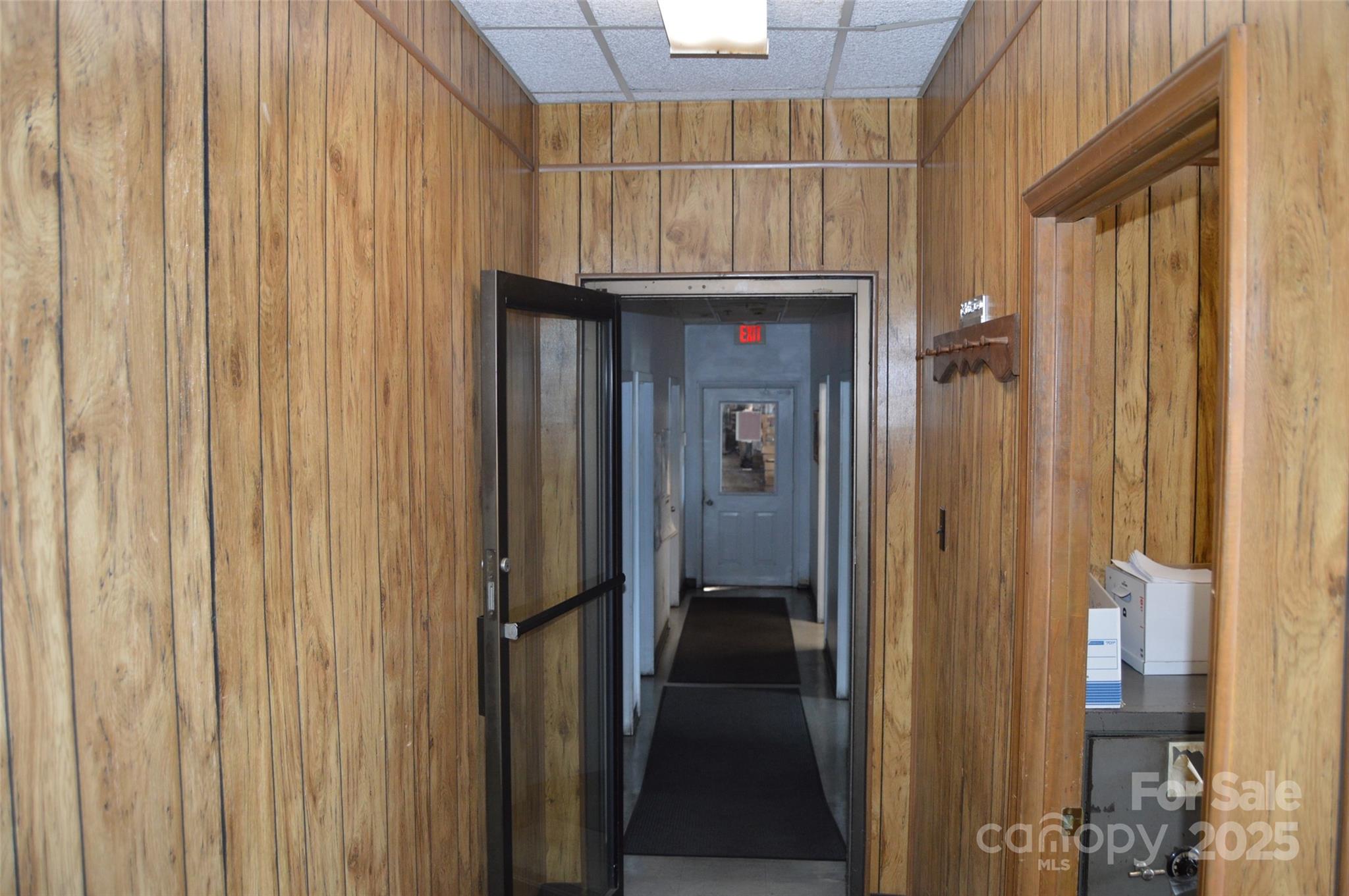 1784 Salisbury Road Property Photo 20