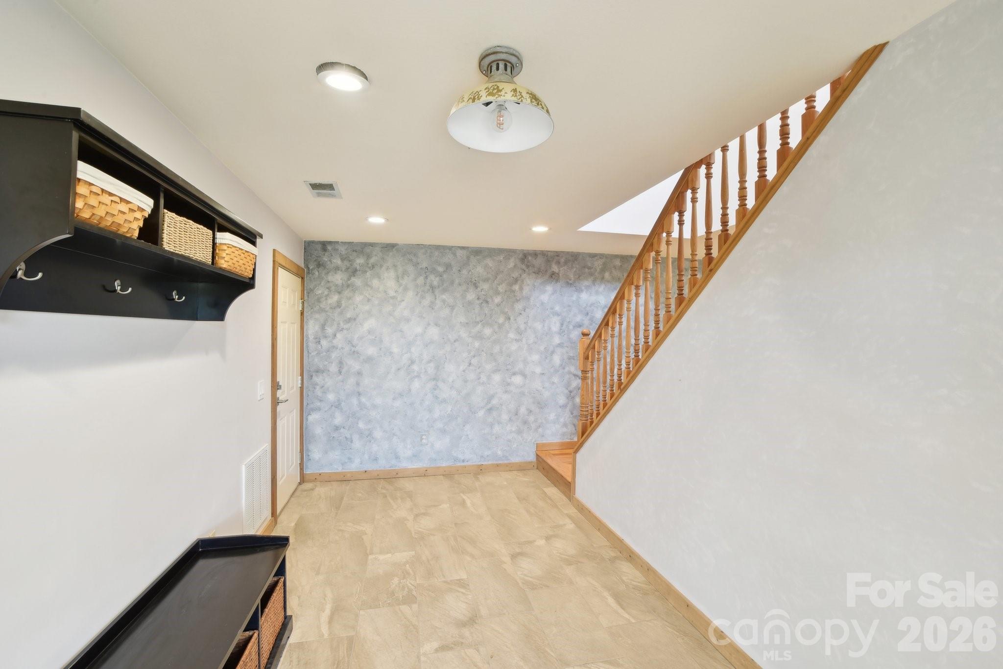 1426 Setzer Cove Road Property Photo 9