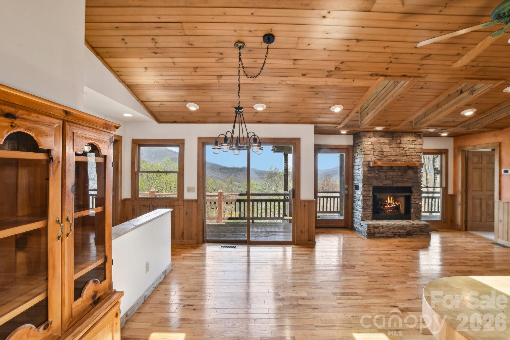 1426 Setzer Cove Road Property Photo 13