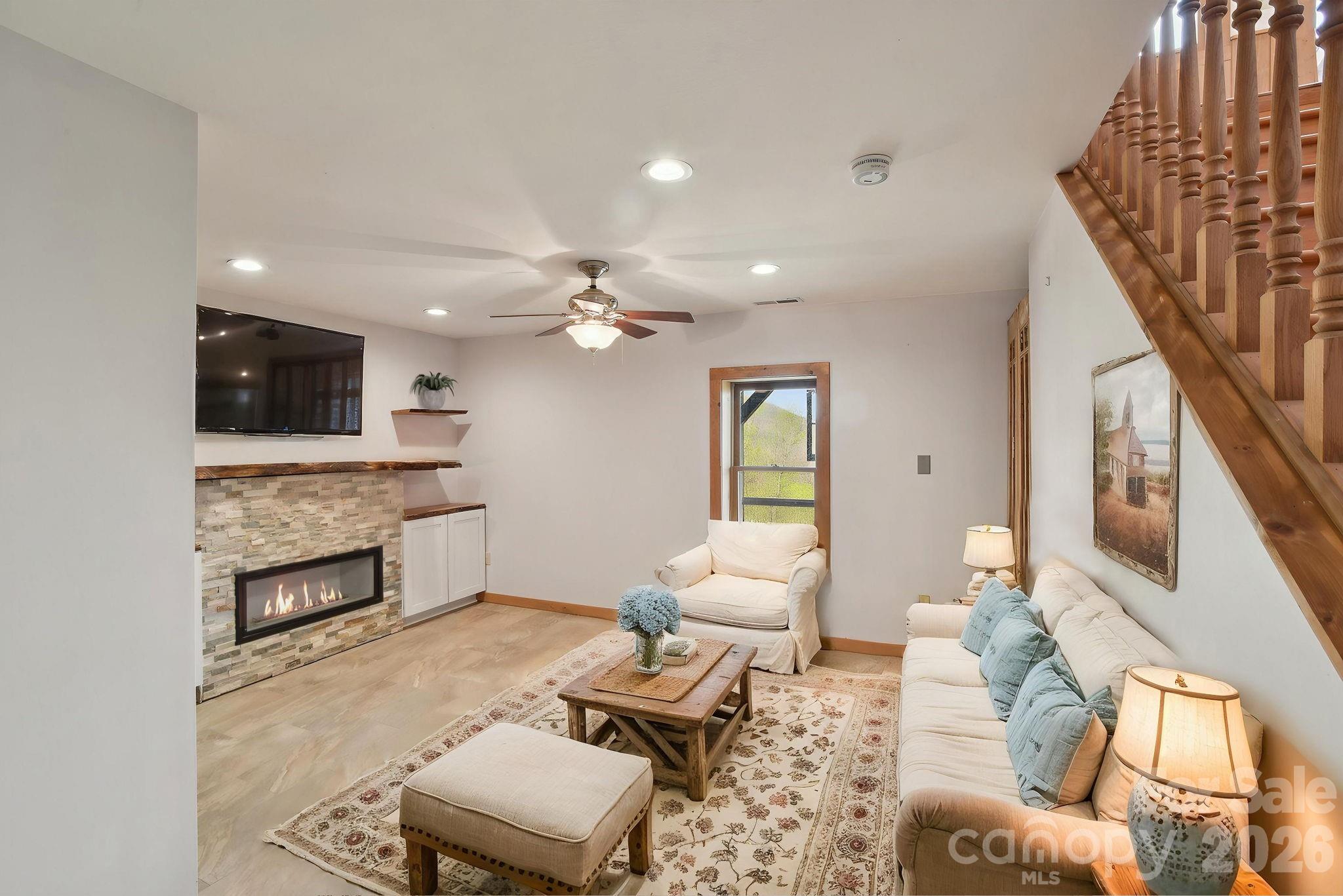 1426 Setzer Cove Road Property Photo 28