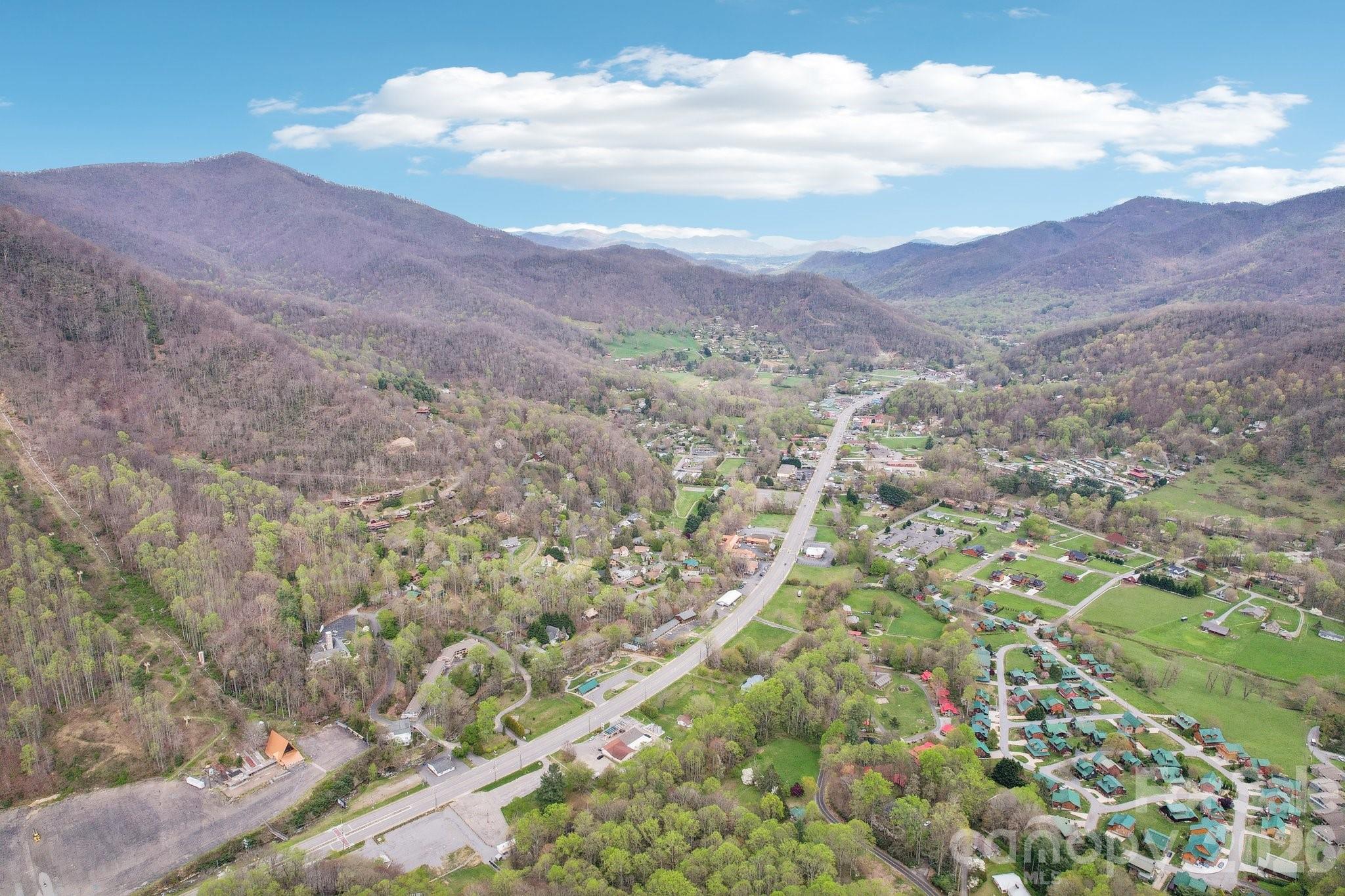 1426 Setzer Cove Road Property Photo 45