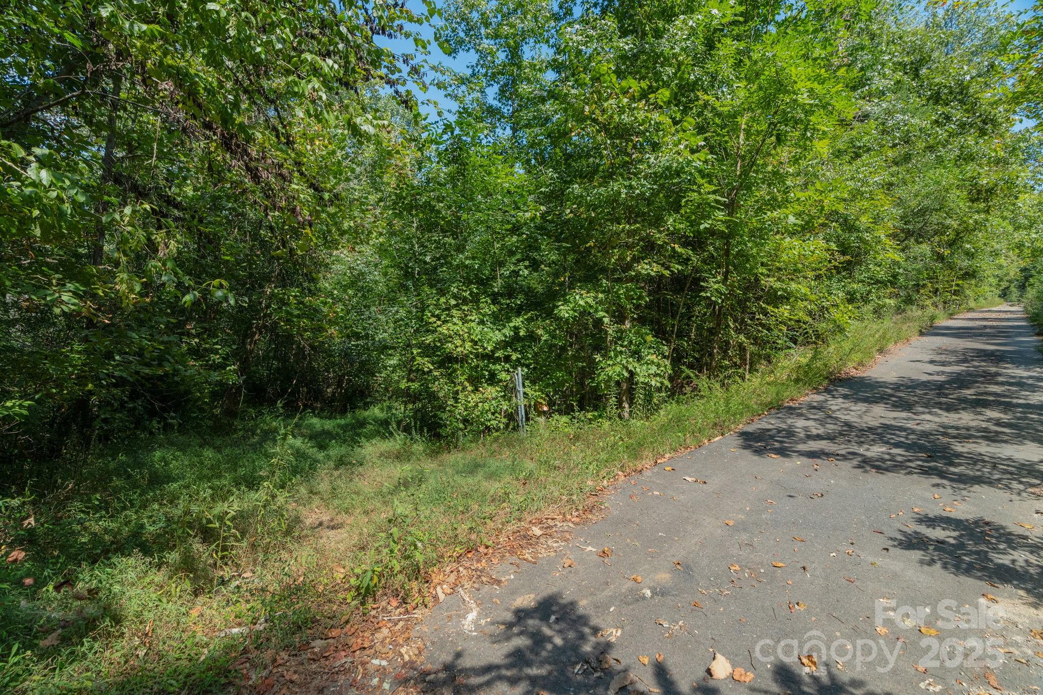 00 Stonehenge Court Property Photo 19