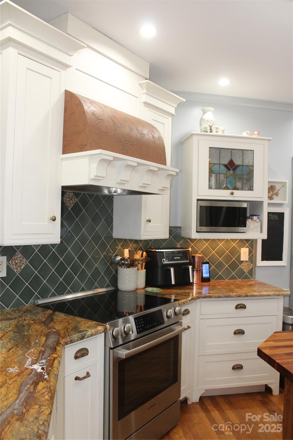 242 Birch Lane Property Photo 14