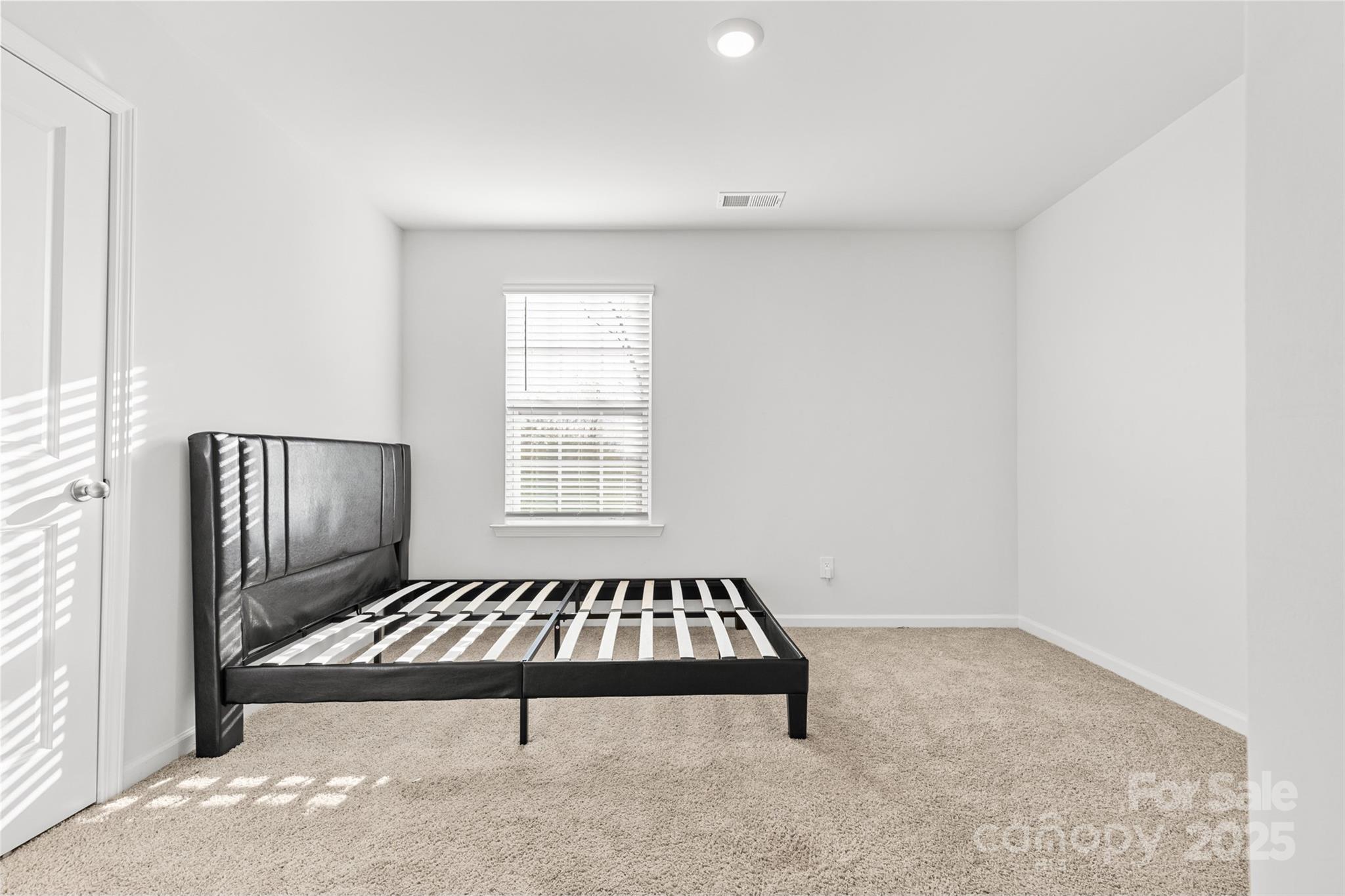 2120 Redstone Drive Property Photo 11