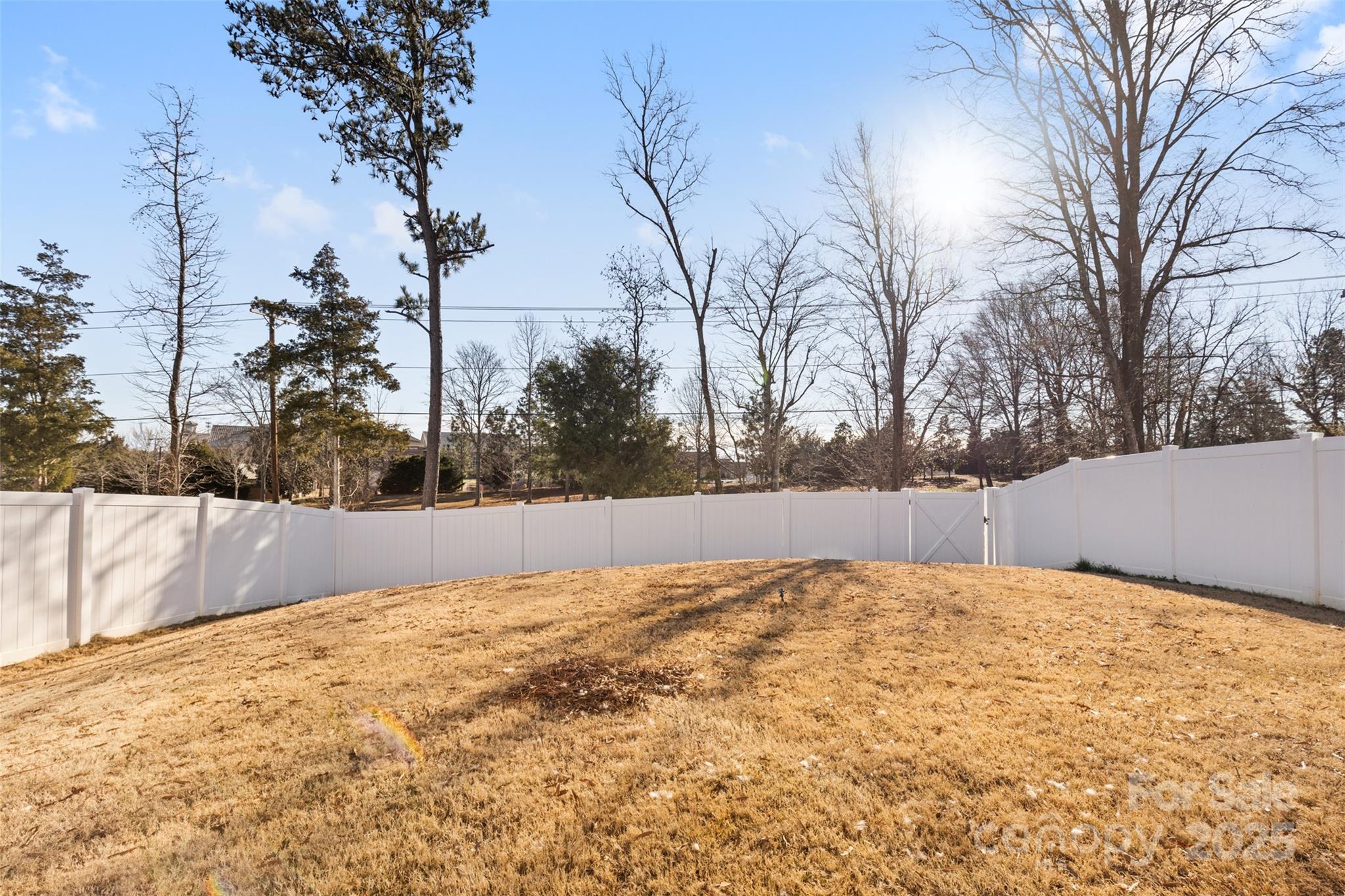 2120 Redstone Drive Property Photo 16