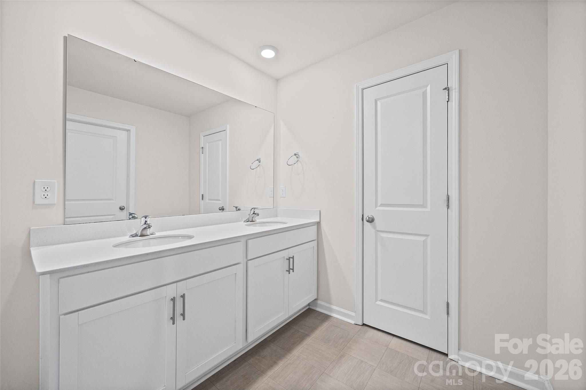 2120 Redstone Drive Property Photo 21