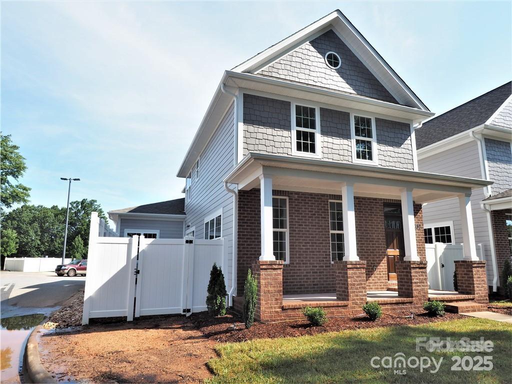 1451 N Center Street Property Photo