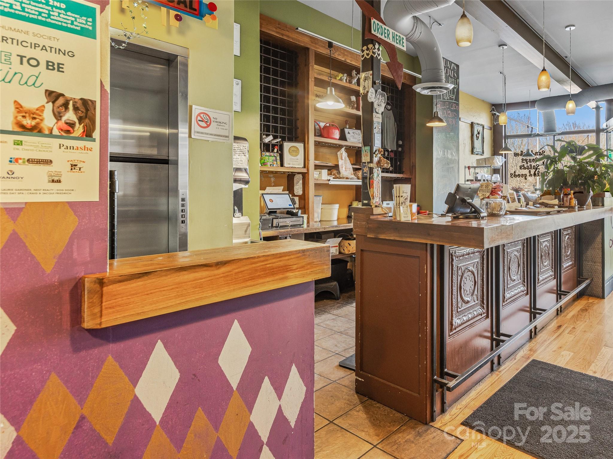 114 N Lexington Avenue Property Photo 19