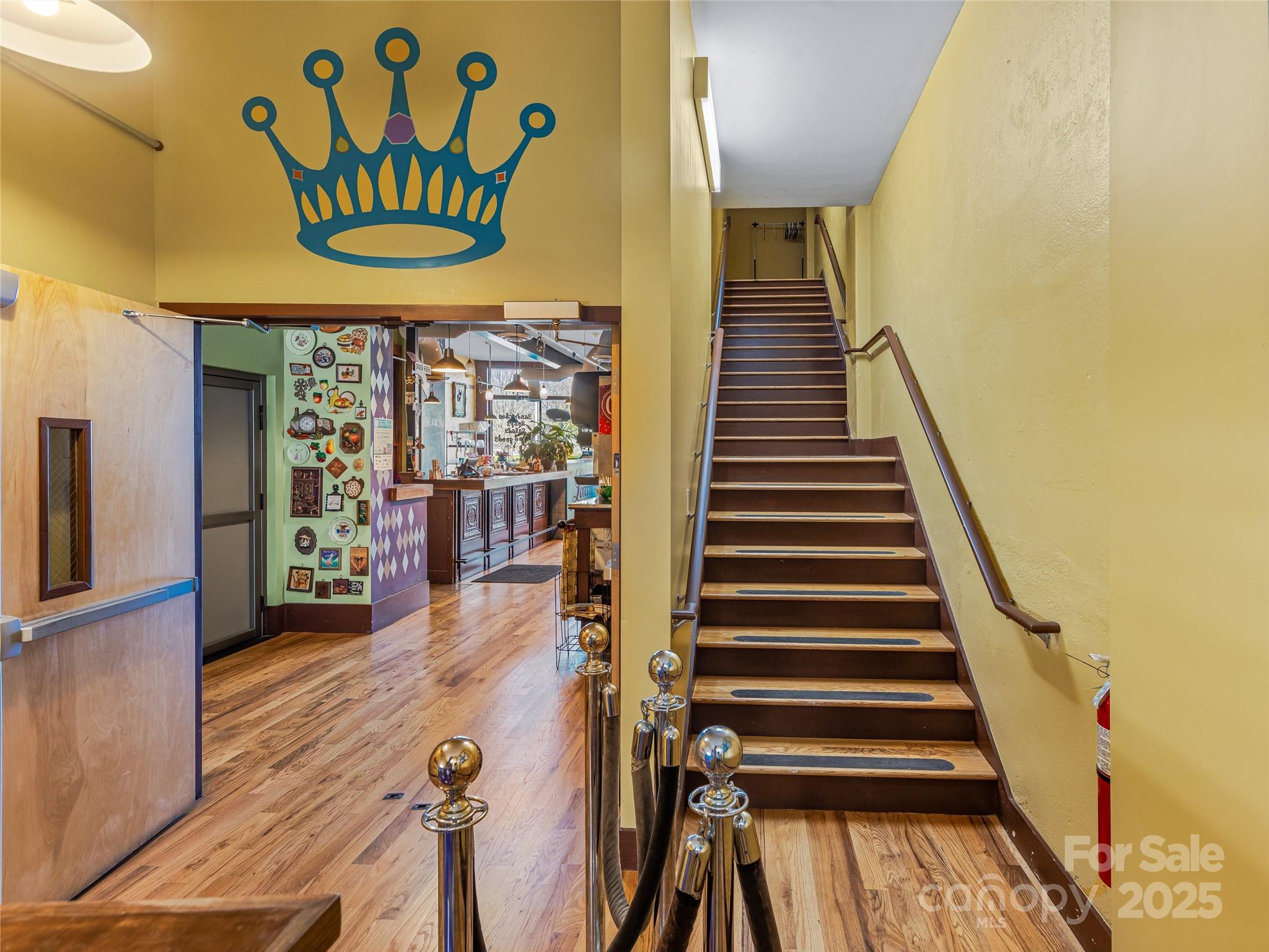 114 N Lexington Avenue Property Photo 24