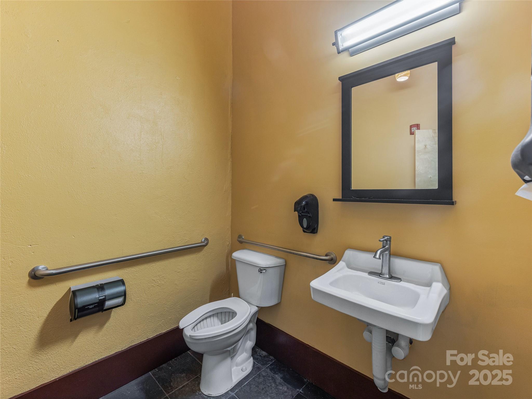 114 N Lexington Avenue Property Photo 29