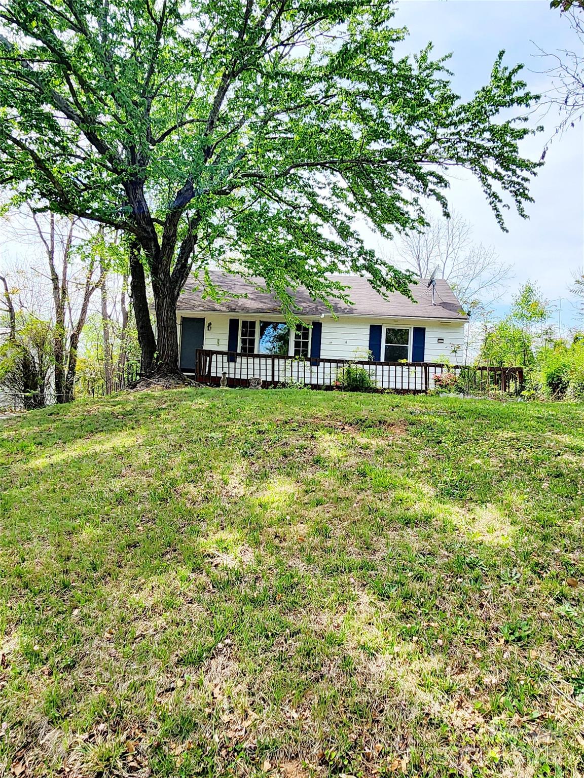 47 Gladstone Road Property Photo 1