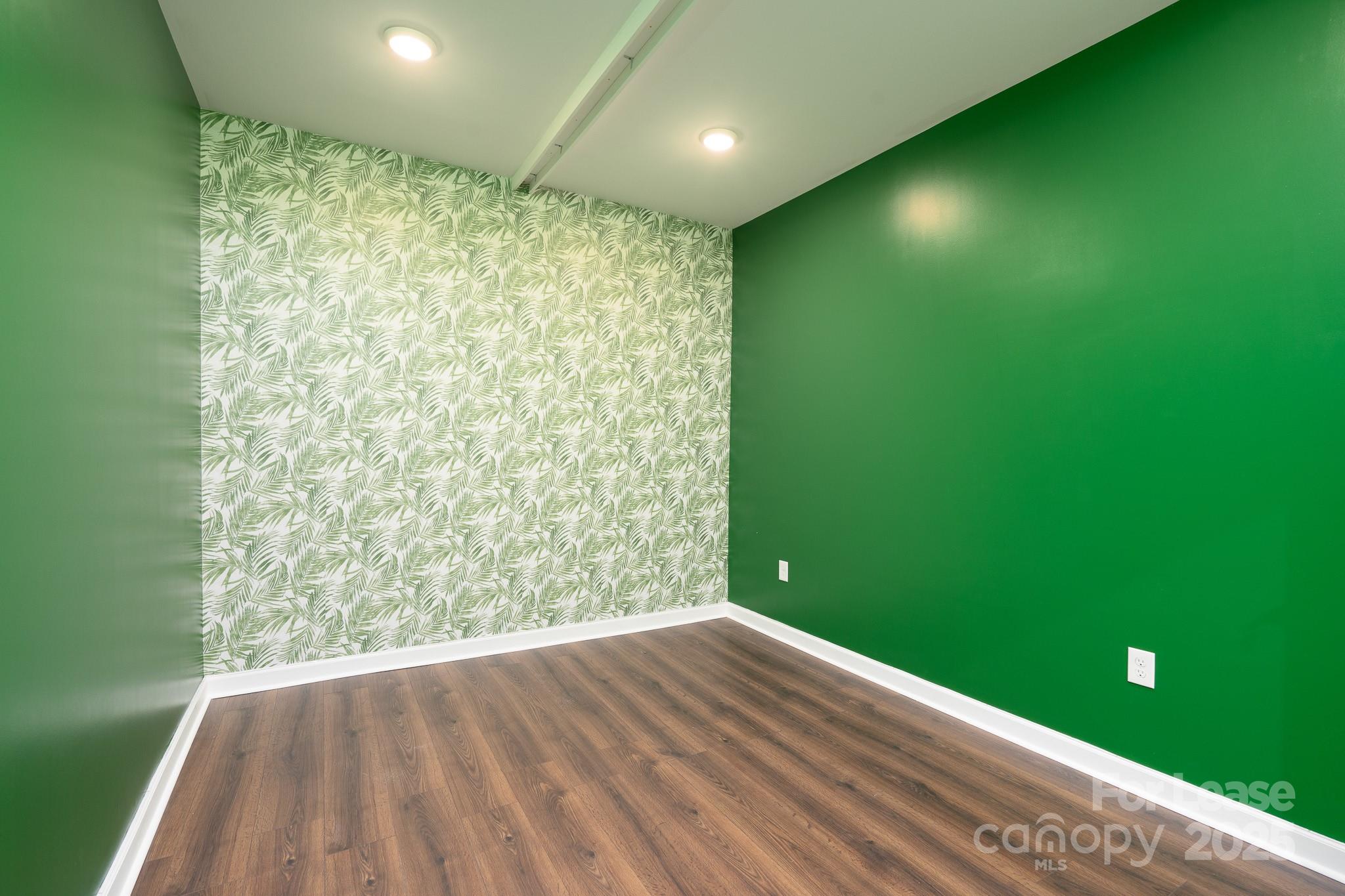 700 N Cannon Boulevard 101,103,105 Property Photo 17