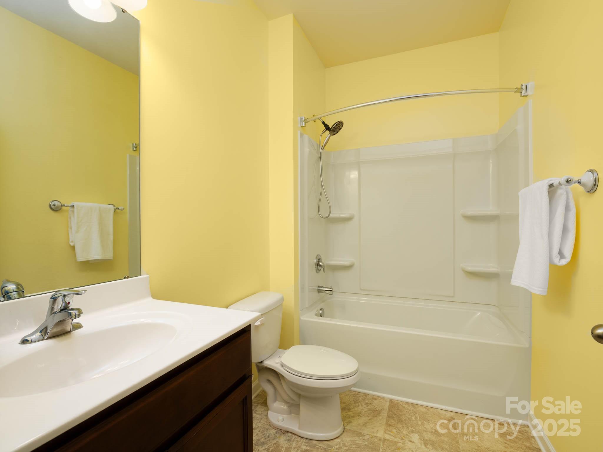 170 Atwater Landing Drive Property Photo 23