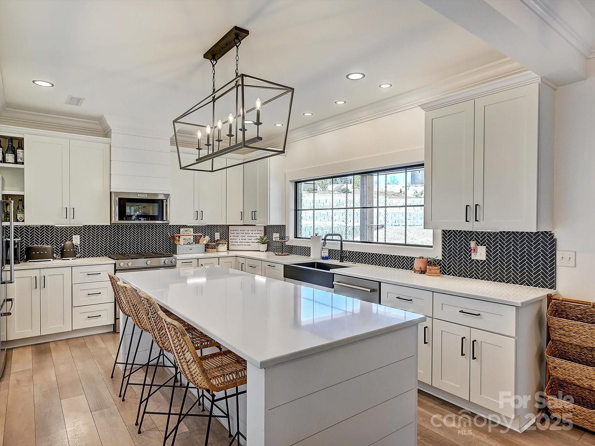 1525 Shinnville Road Property Photo 6