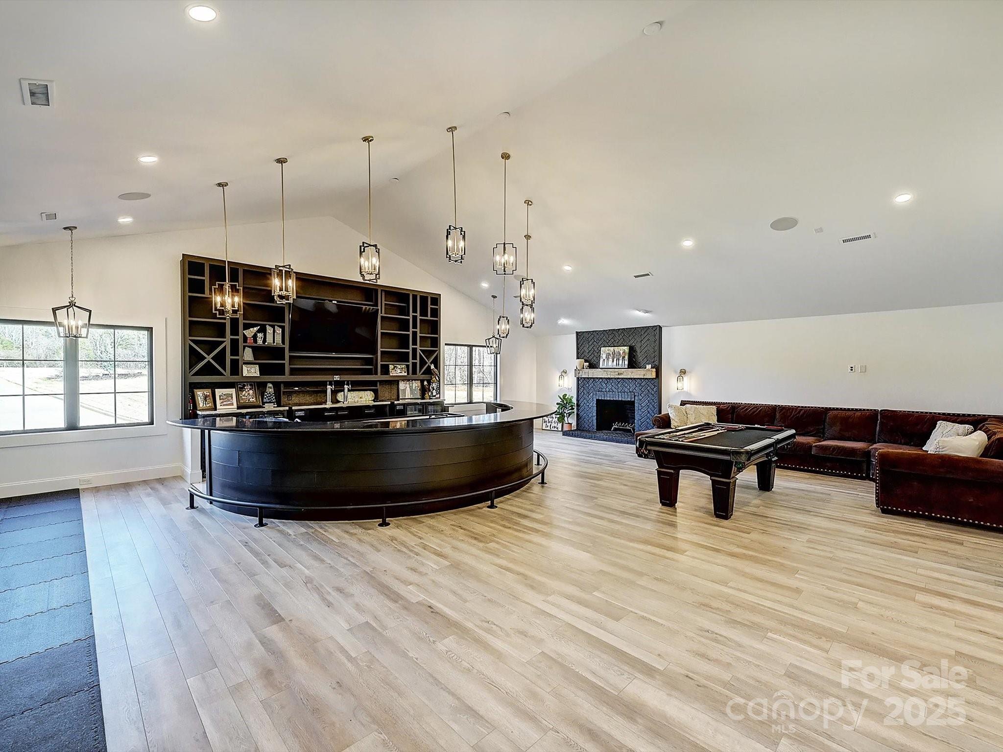 1525 Shinnville Road Property Photo 14