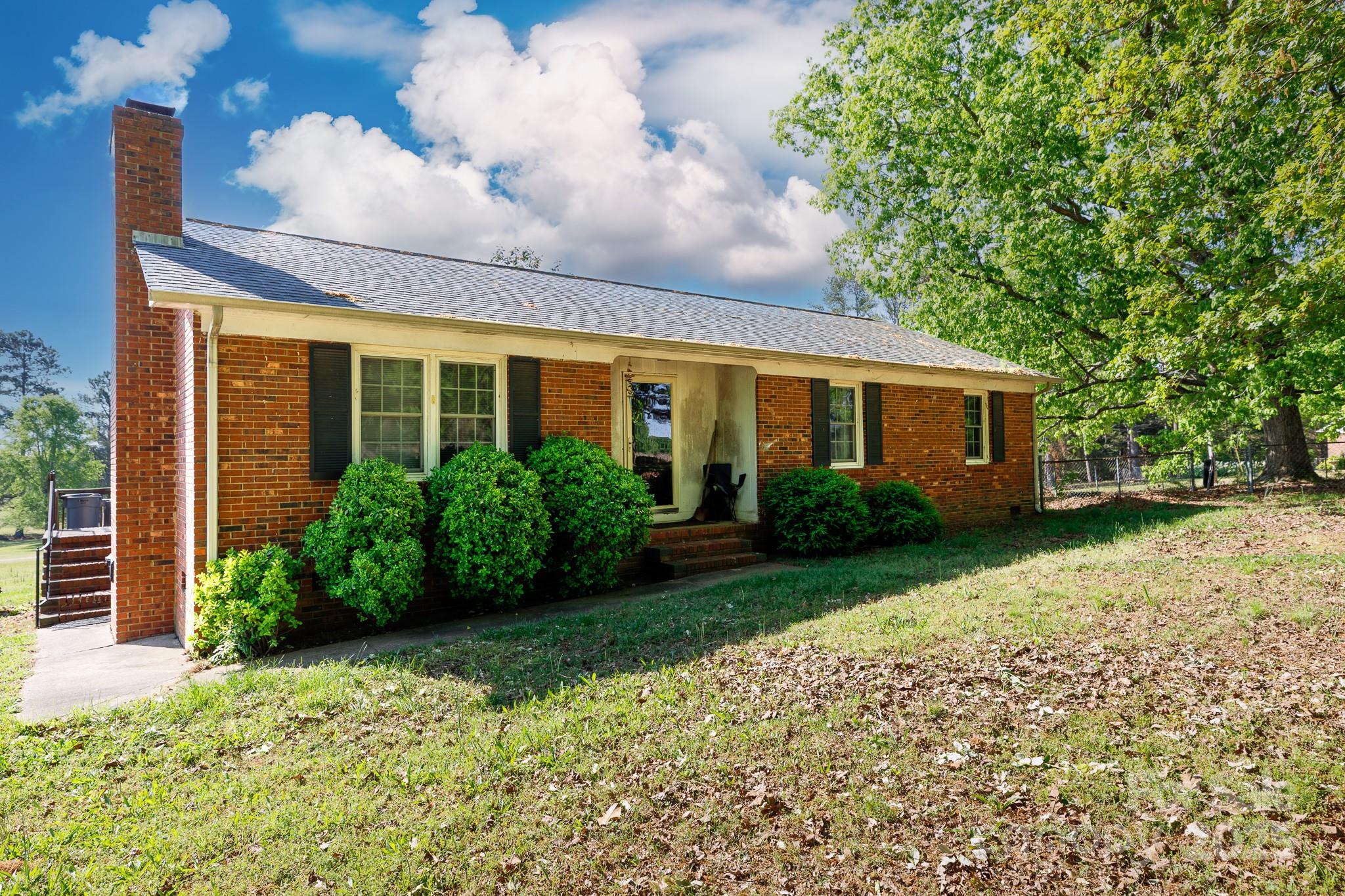 3842 Harmony Road Property Photo