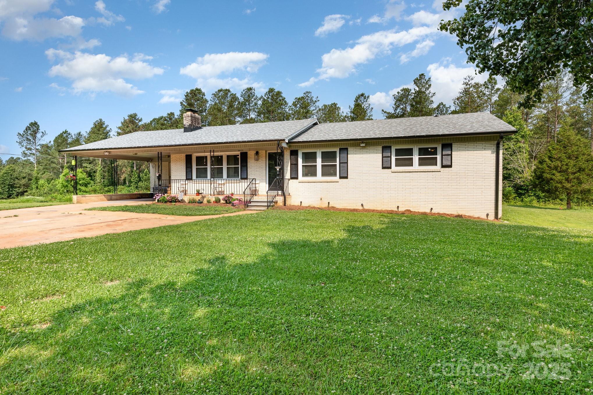 3603 Ken Mcentire Road Property Photo 1