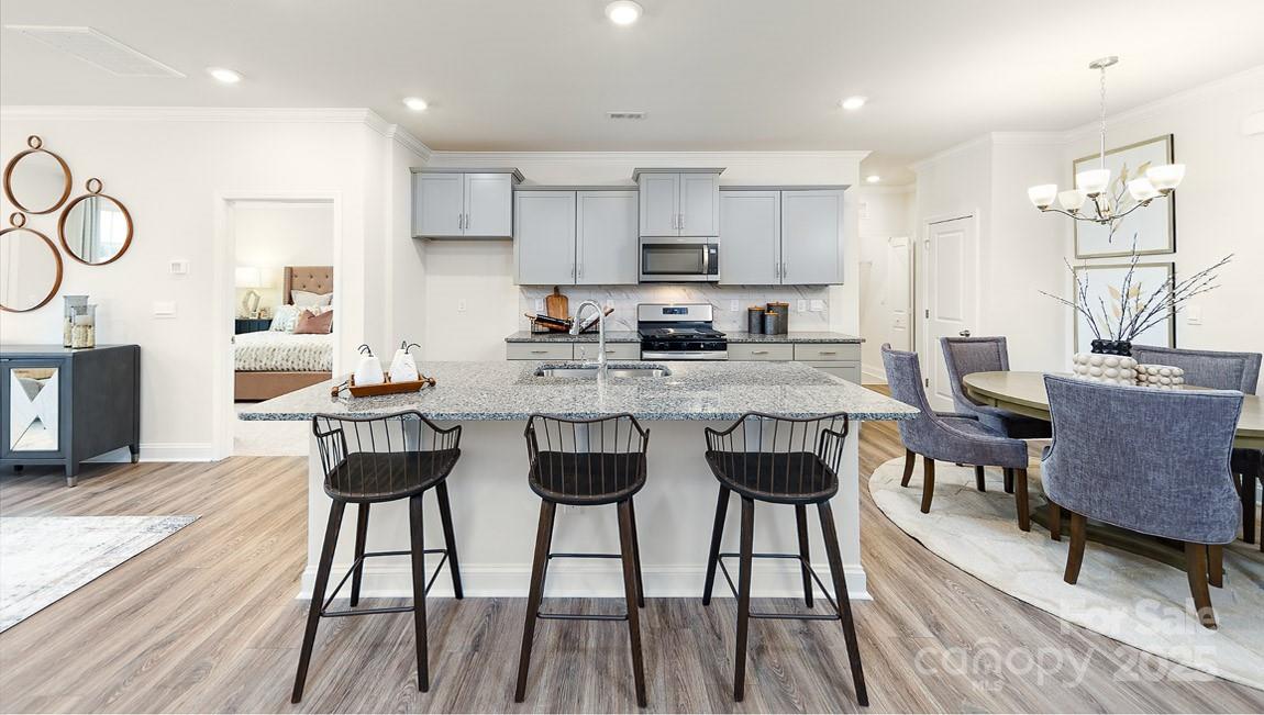 4208 Steel Way Property Photo