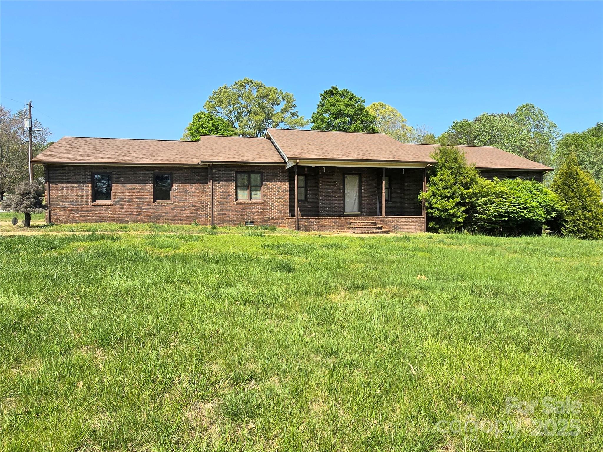 7141 Knobs Landing Property Photo