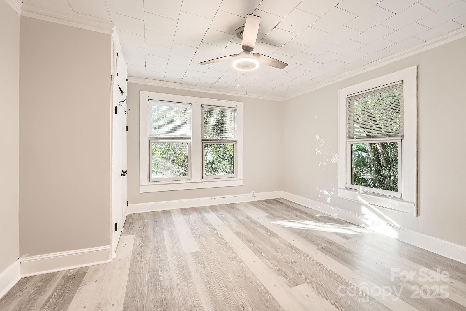 828 Richard Avenue Property Photo 15