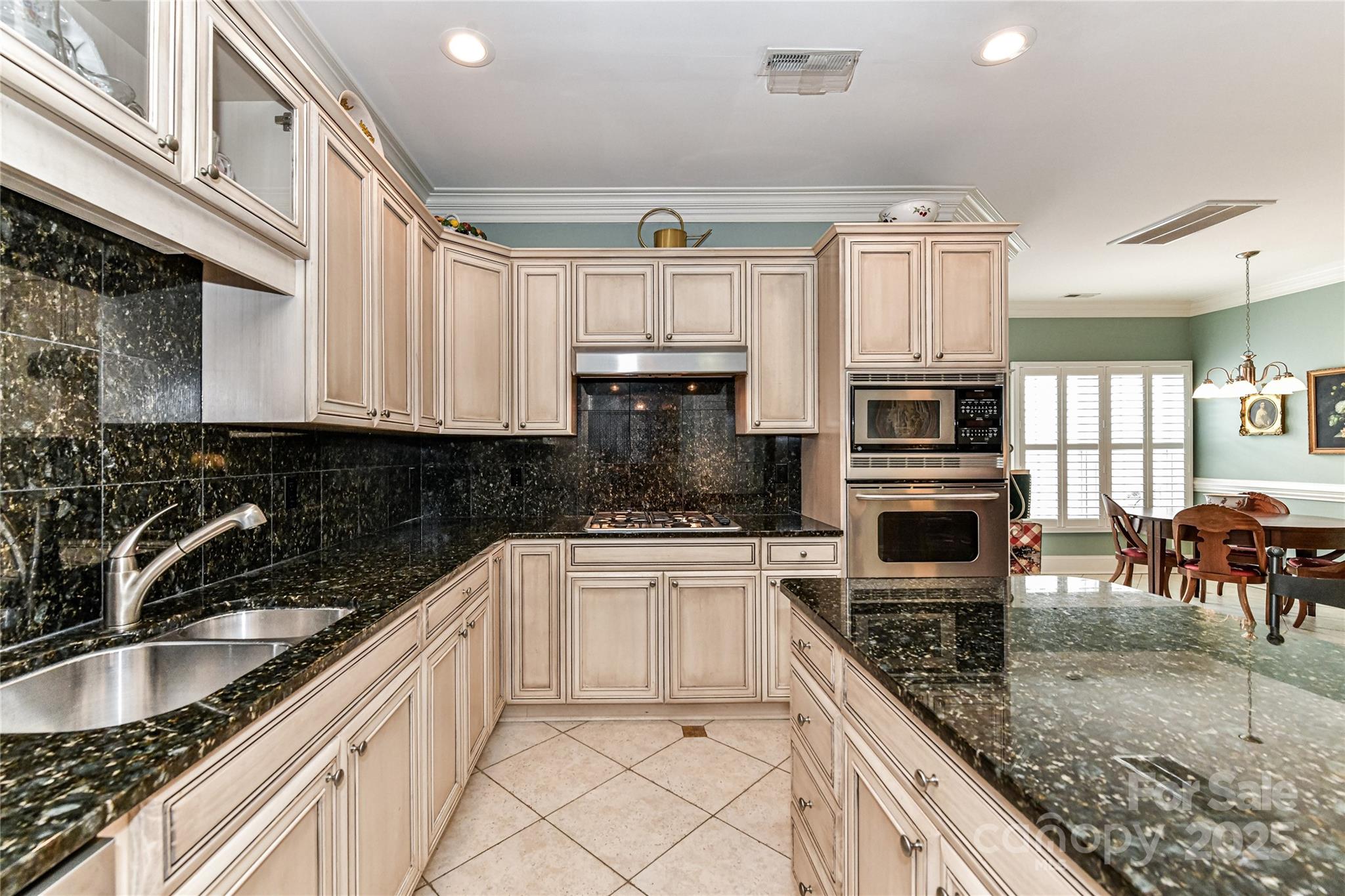 172 Harper Lee Street Property Photo 9