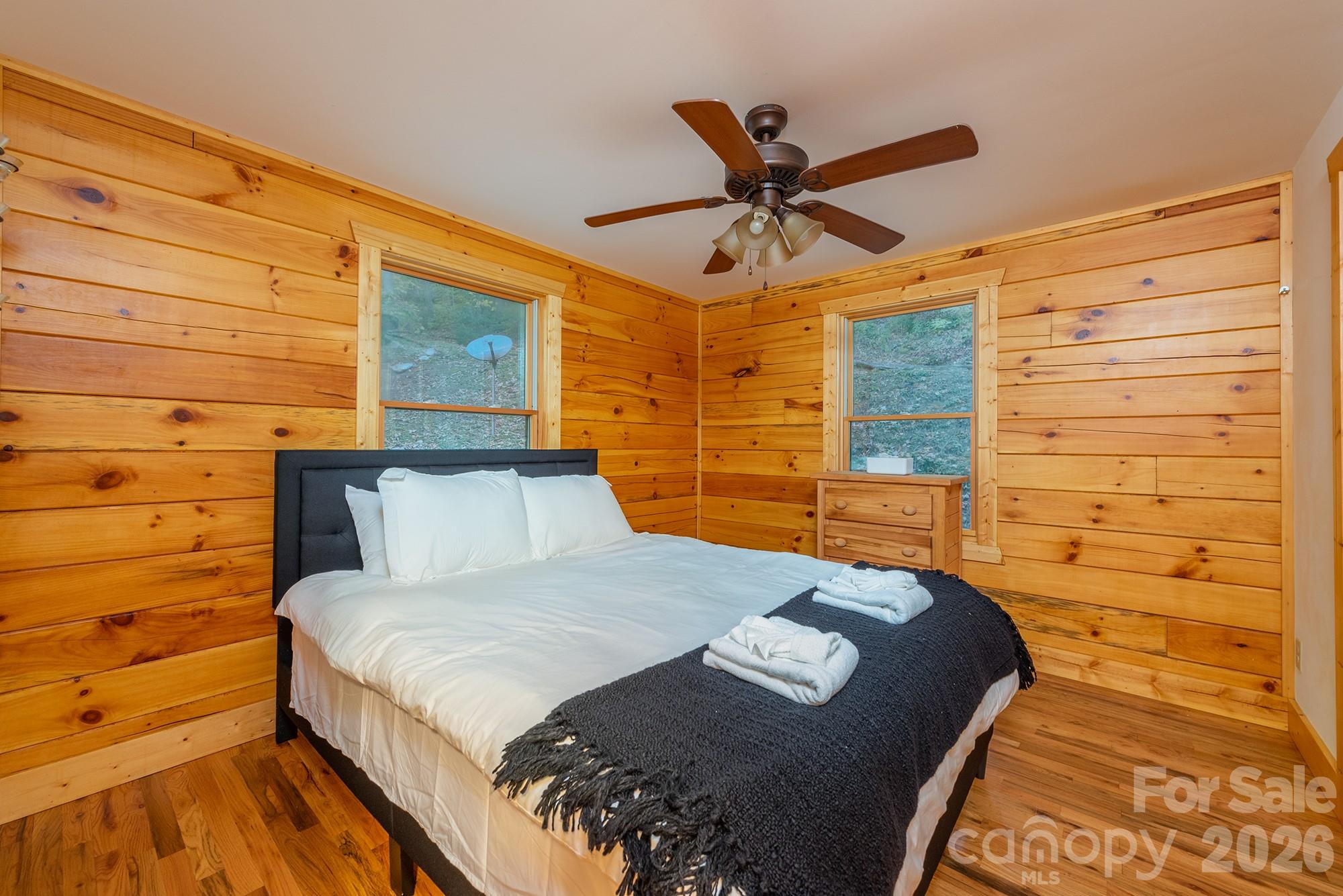 100 Candlemaker Trail Property Photo 15