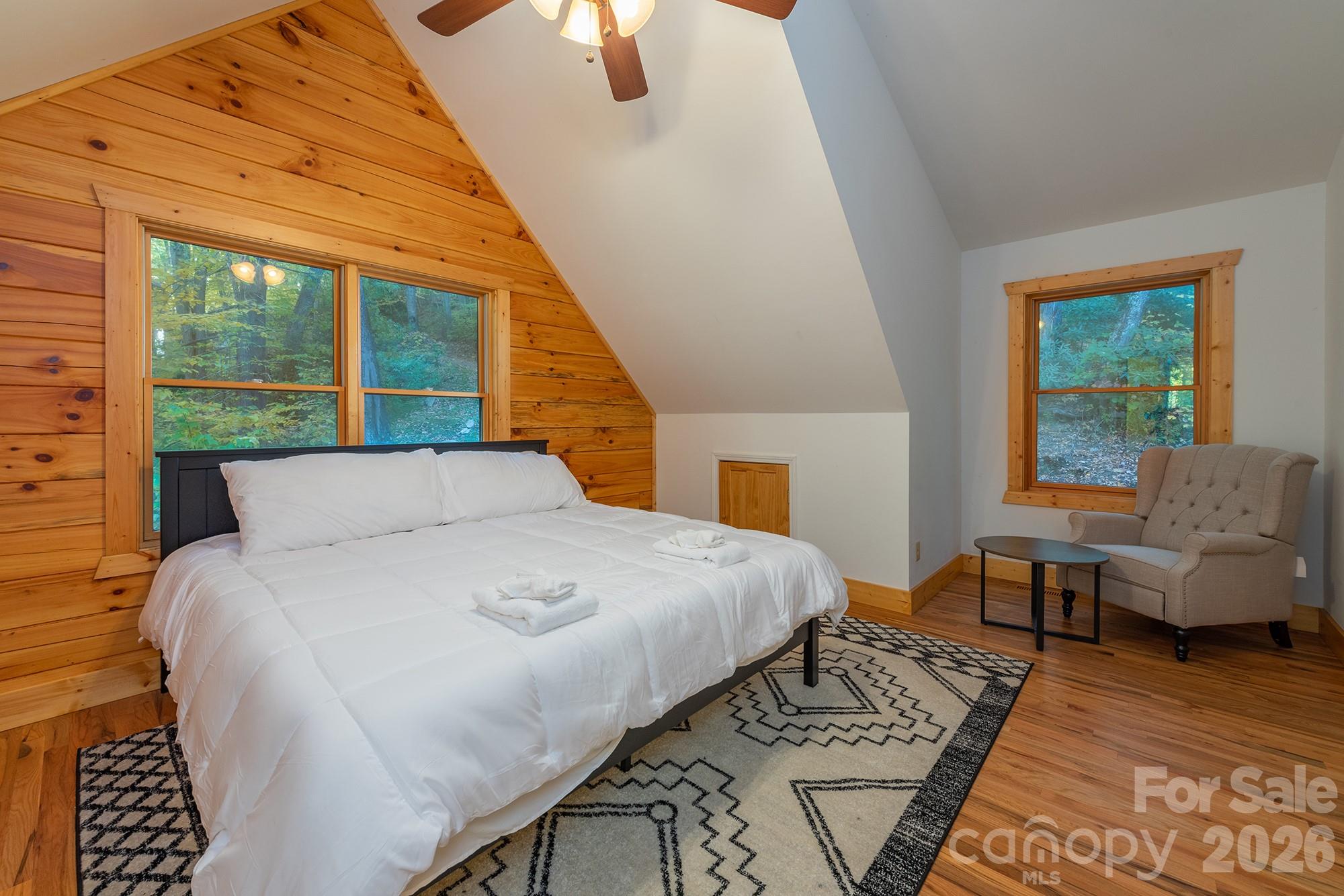 100 Candlemaker Trail Property Photo 21