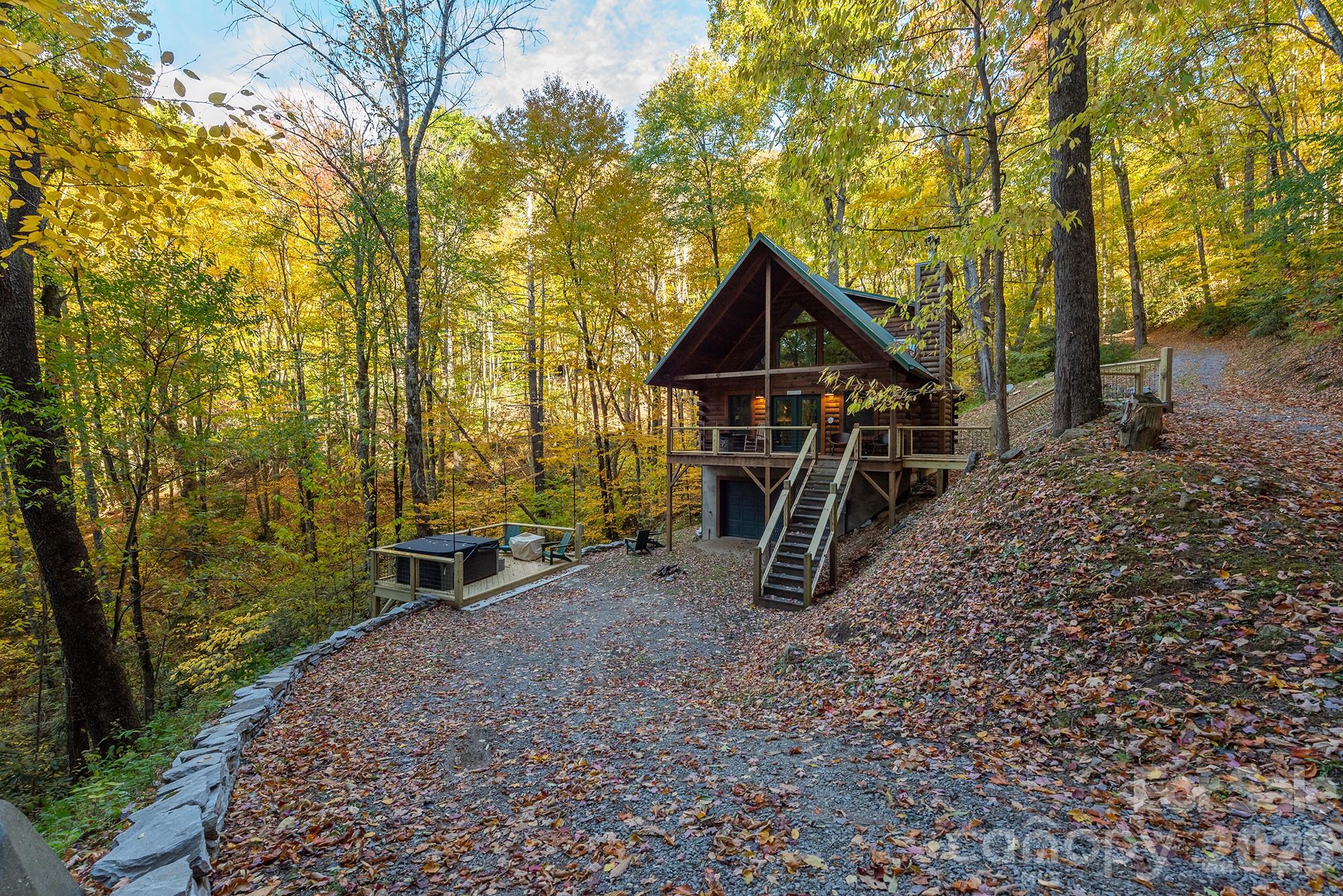 100 Candlemaker Trail Property Photo 32