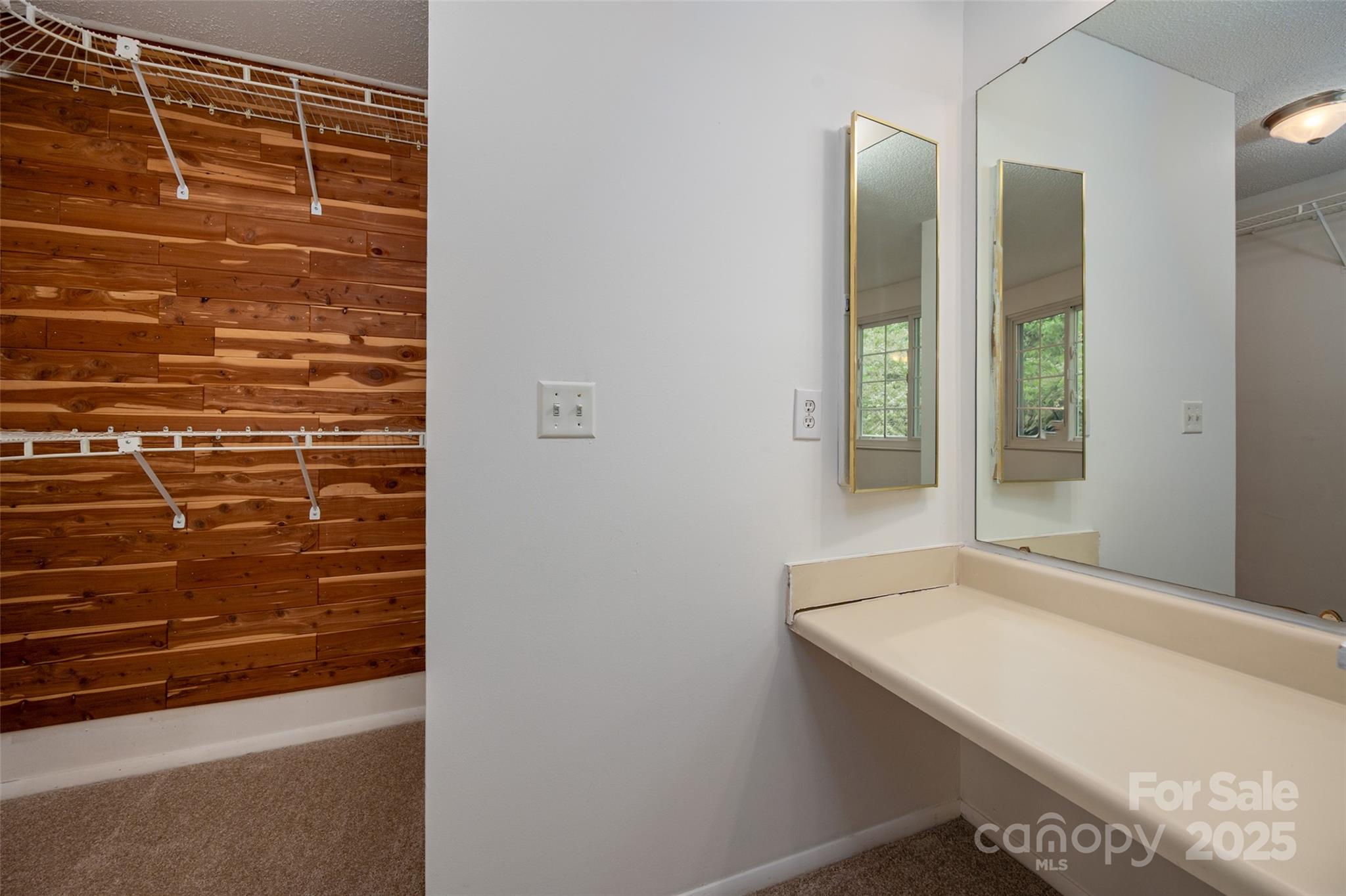 7309 Pebblestone Drive D Property Photo 11