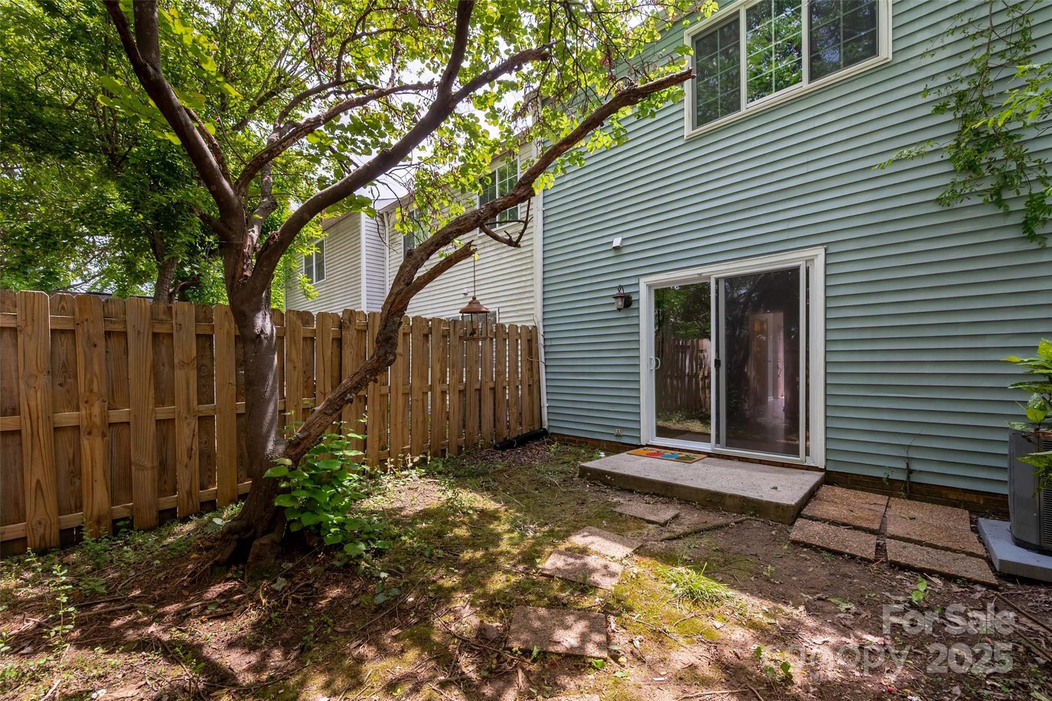 7309 Pebblestone Drive D Property Photo 20