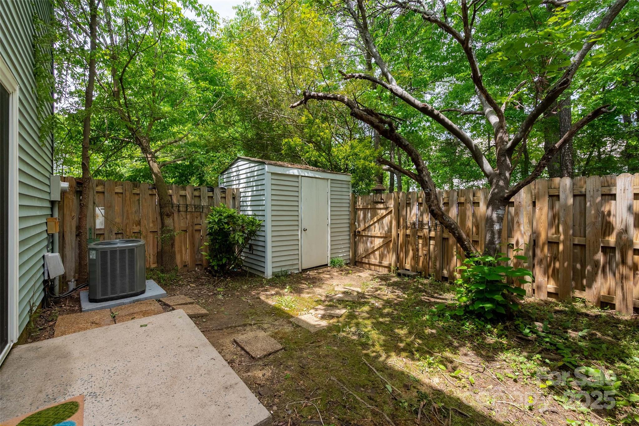 7309 Pebblestone Drive D Property Photo 21