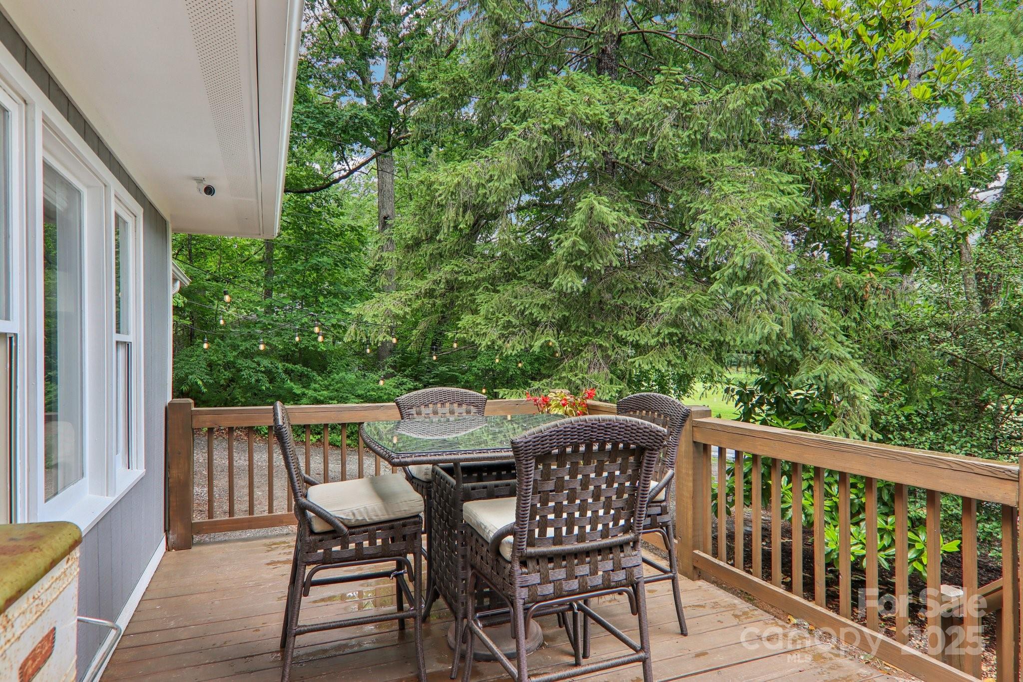 416 S Cherokee Avenue Property Photo 20