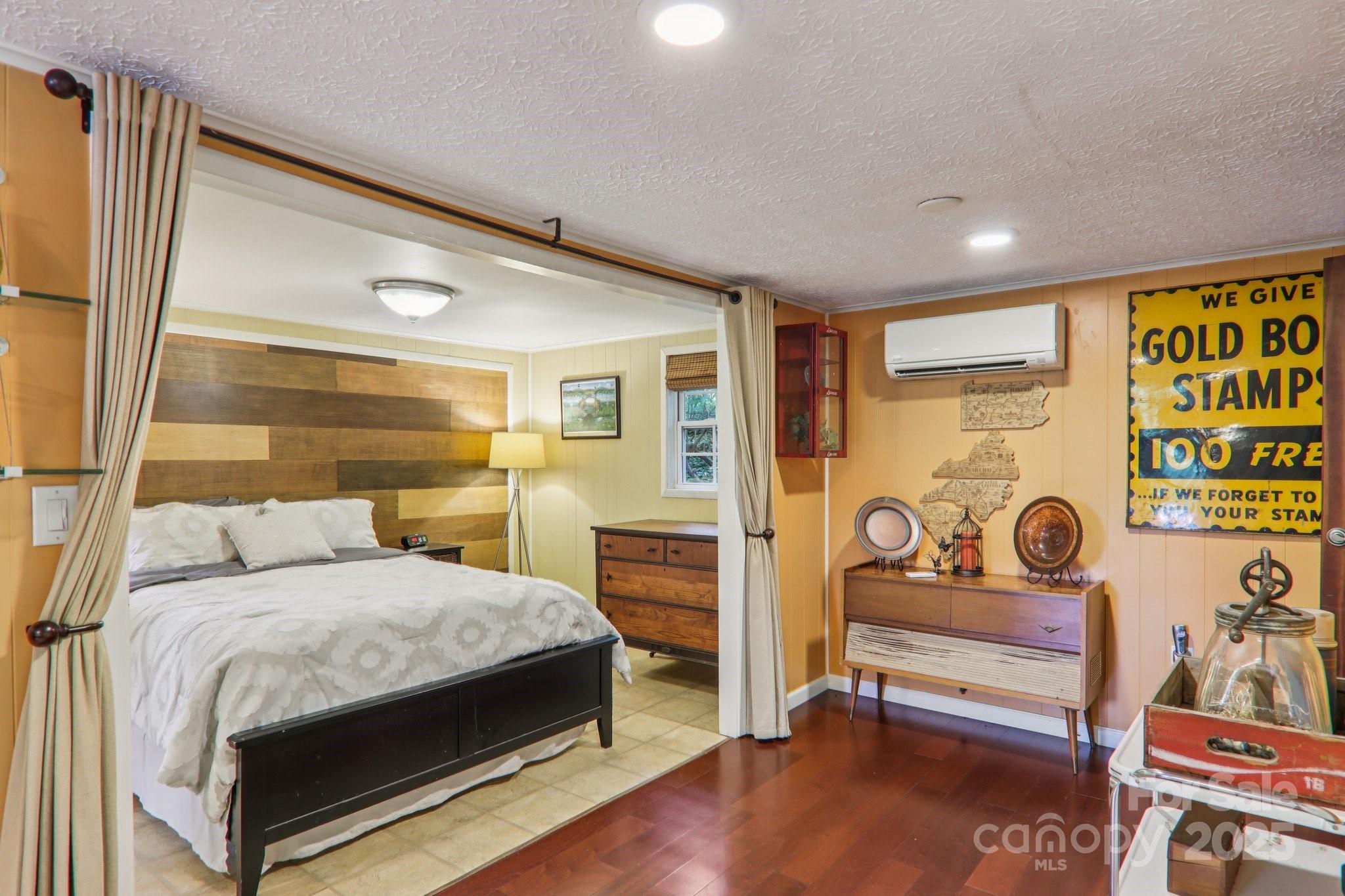 416 S Cherokee Avenue Property Photo 31