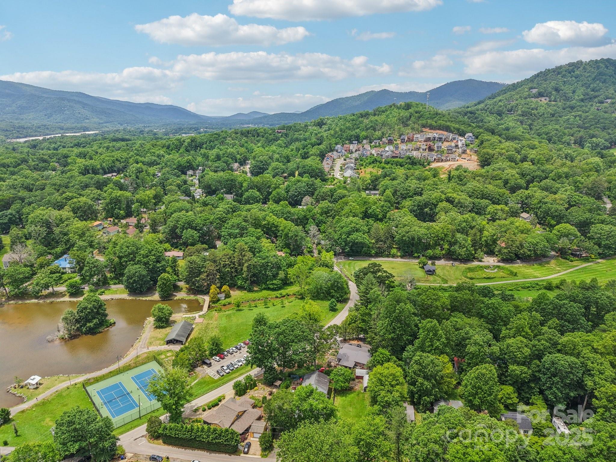 416 S Cherokee Avenue Property Photo 43