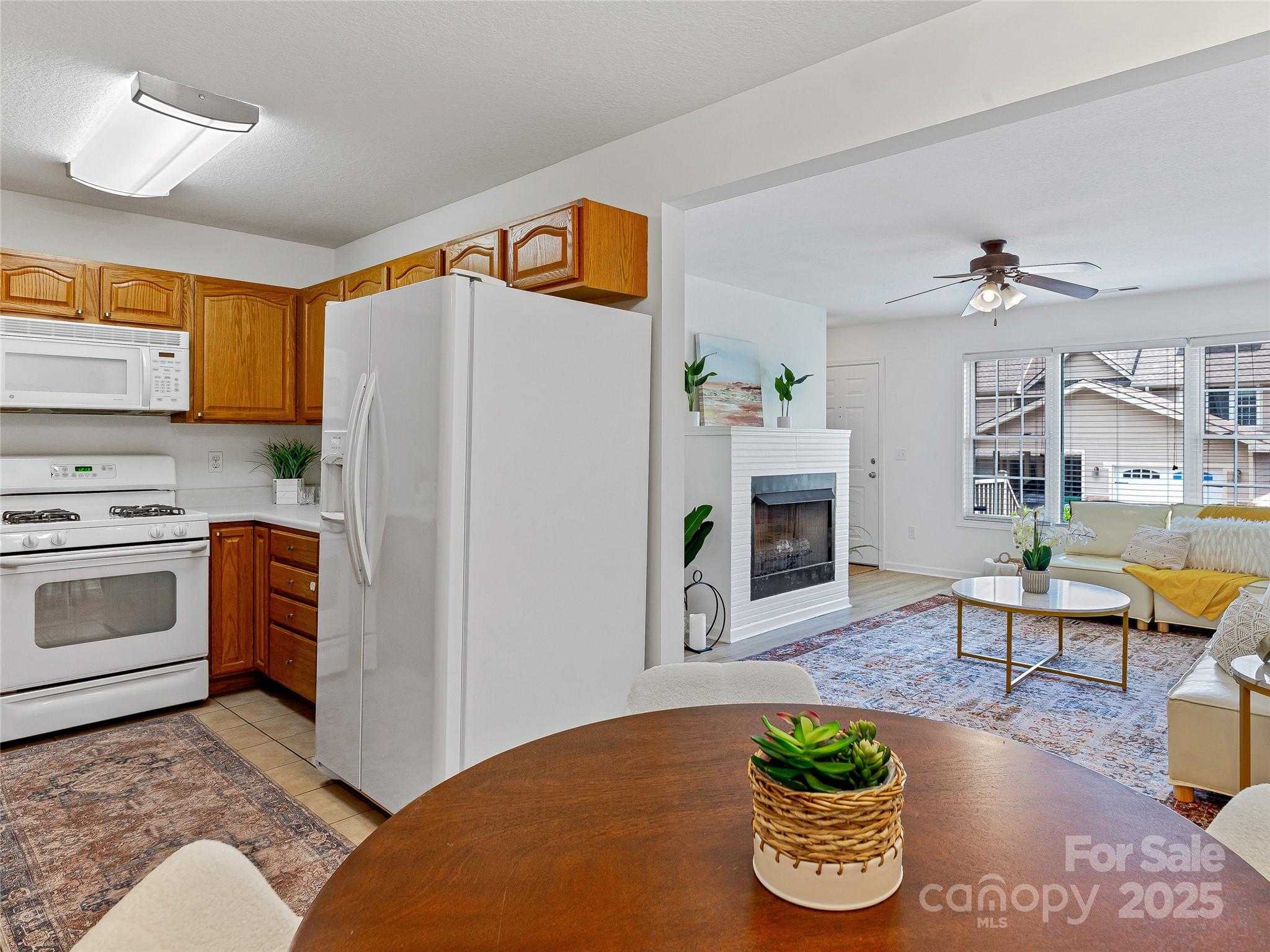 30 Rotunda Circle Property Photo 8