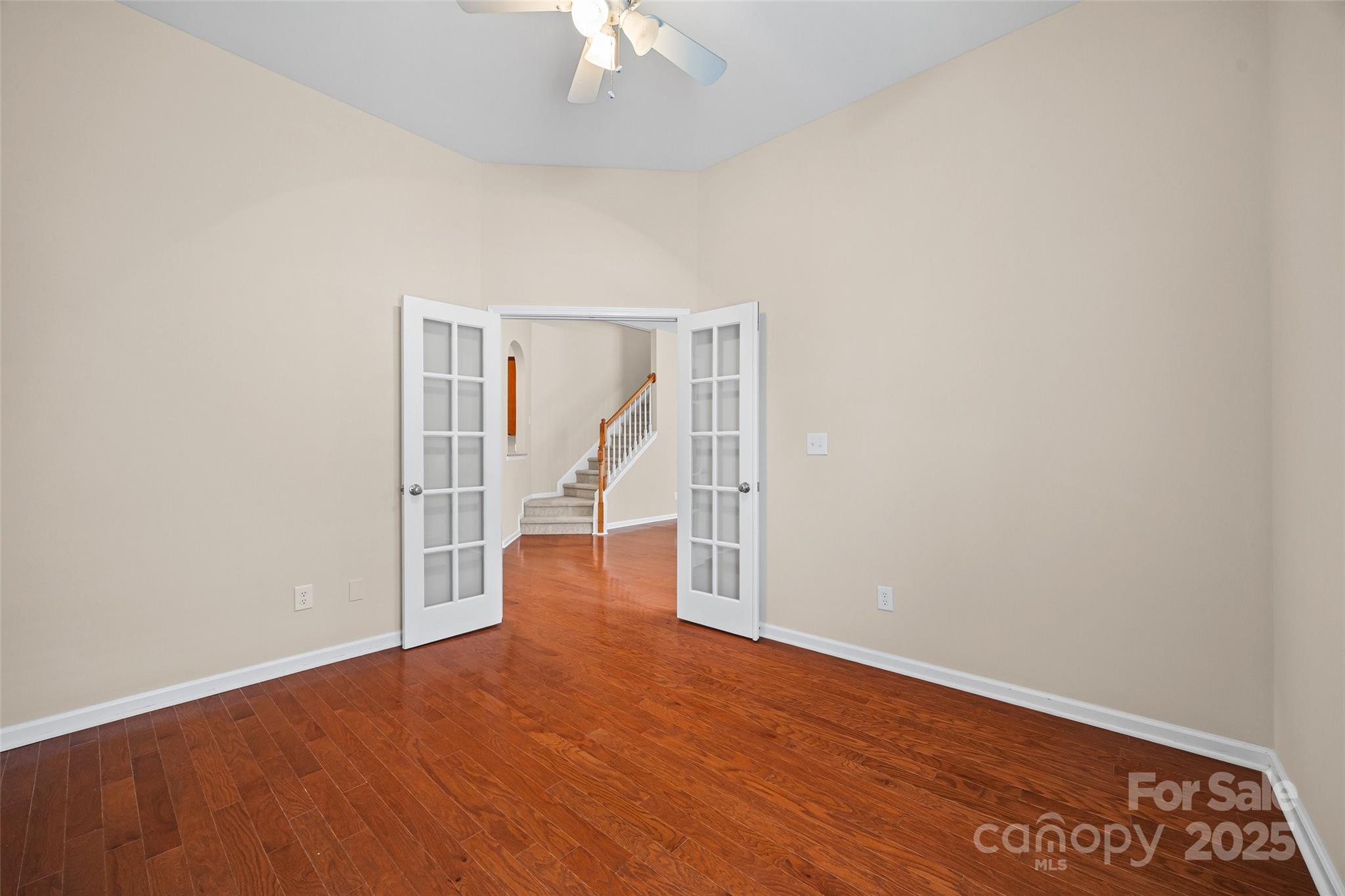 1033 Knob Creek Lane Property Photo 16