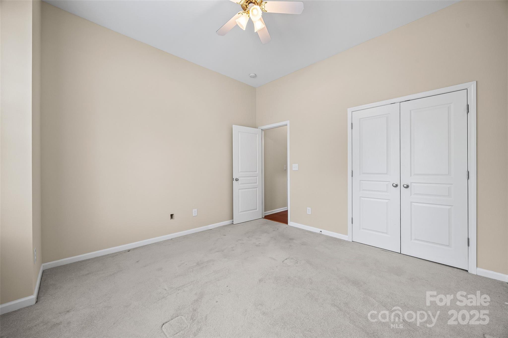 1033 Knob Creek Lane Property Photo 27