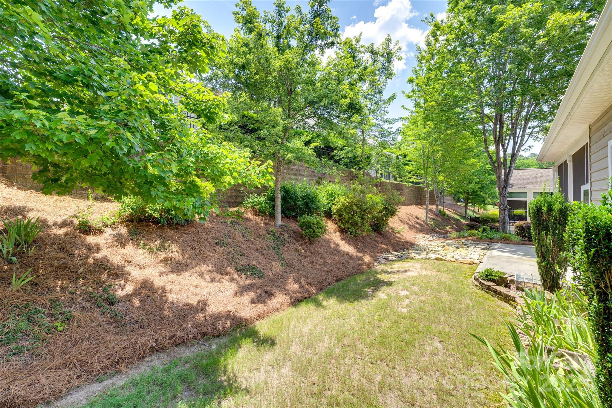 1033 Knob Creek Lane Property Photo 43