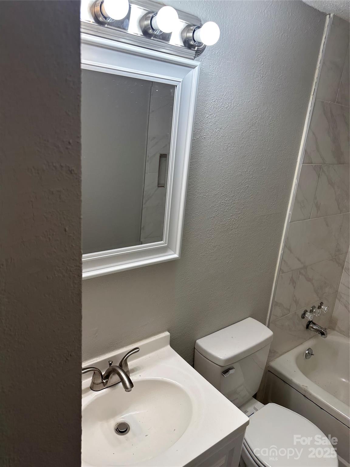 209 Brookview Road Property Photo 12