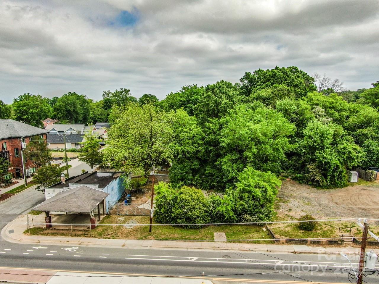 1111 Parkwood Avenue Property Photo 8