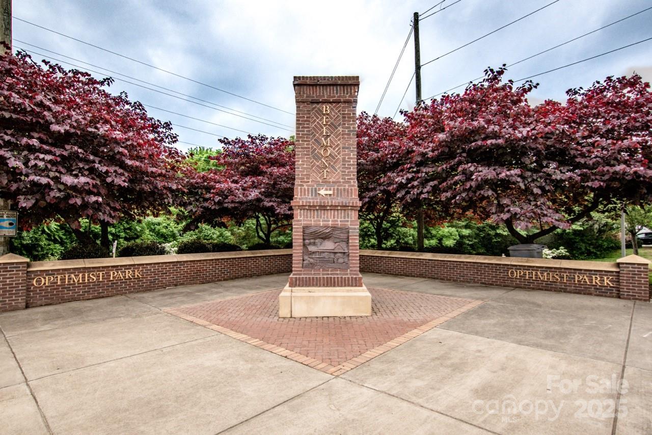 1111 Parkwood Avenue Property Photo 11