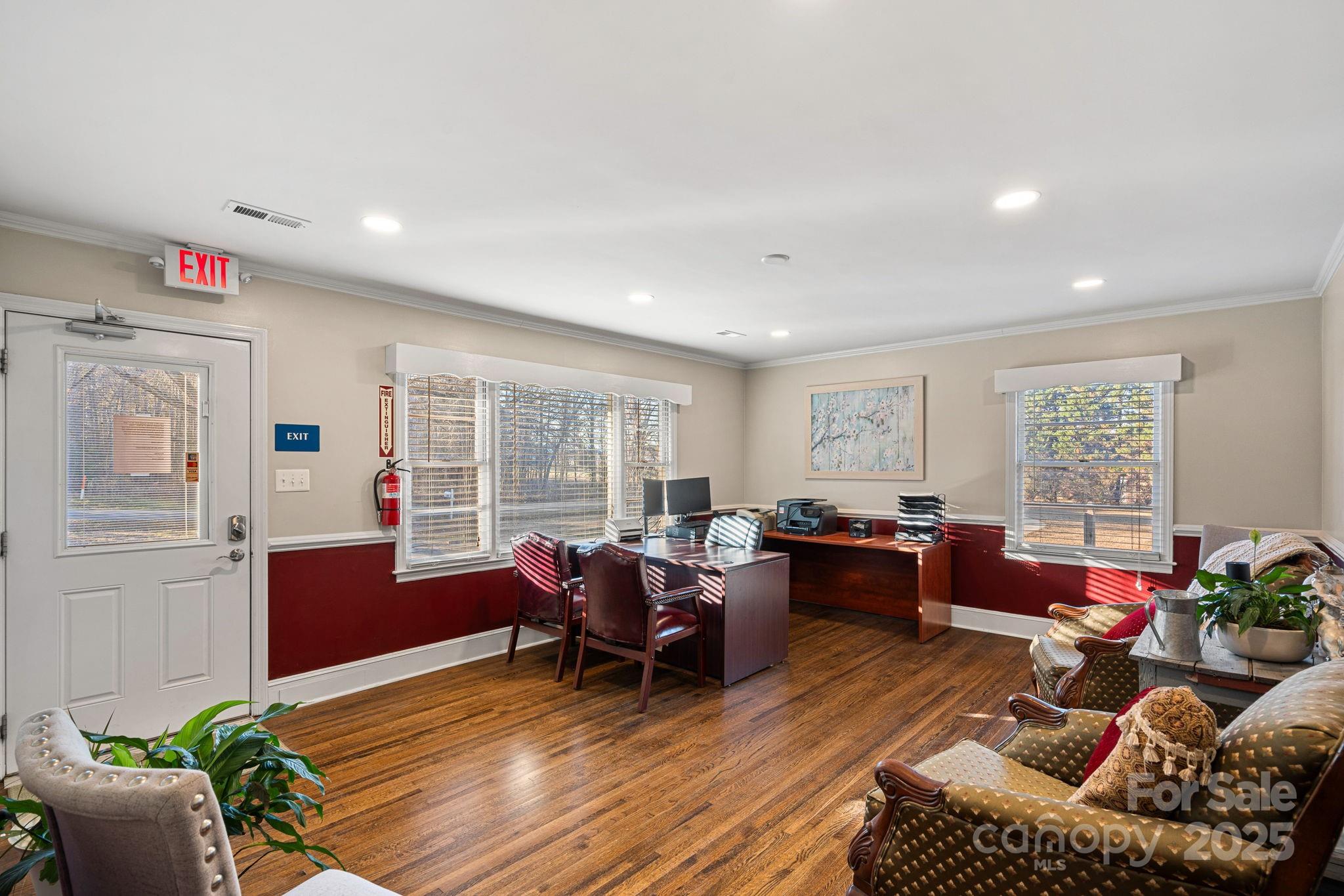 247 Unionville Indian Trail Road Property Photo 6