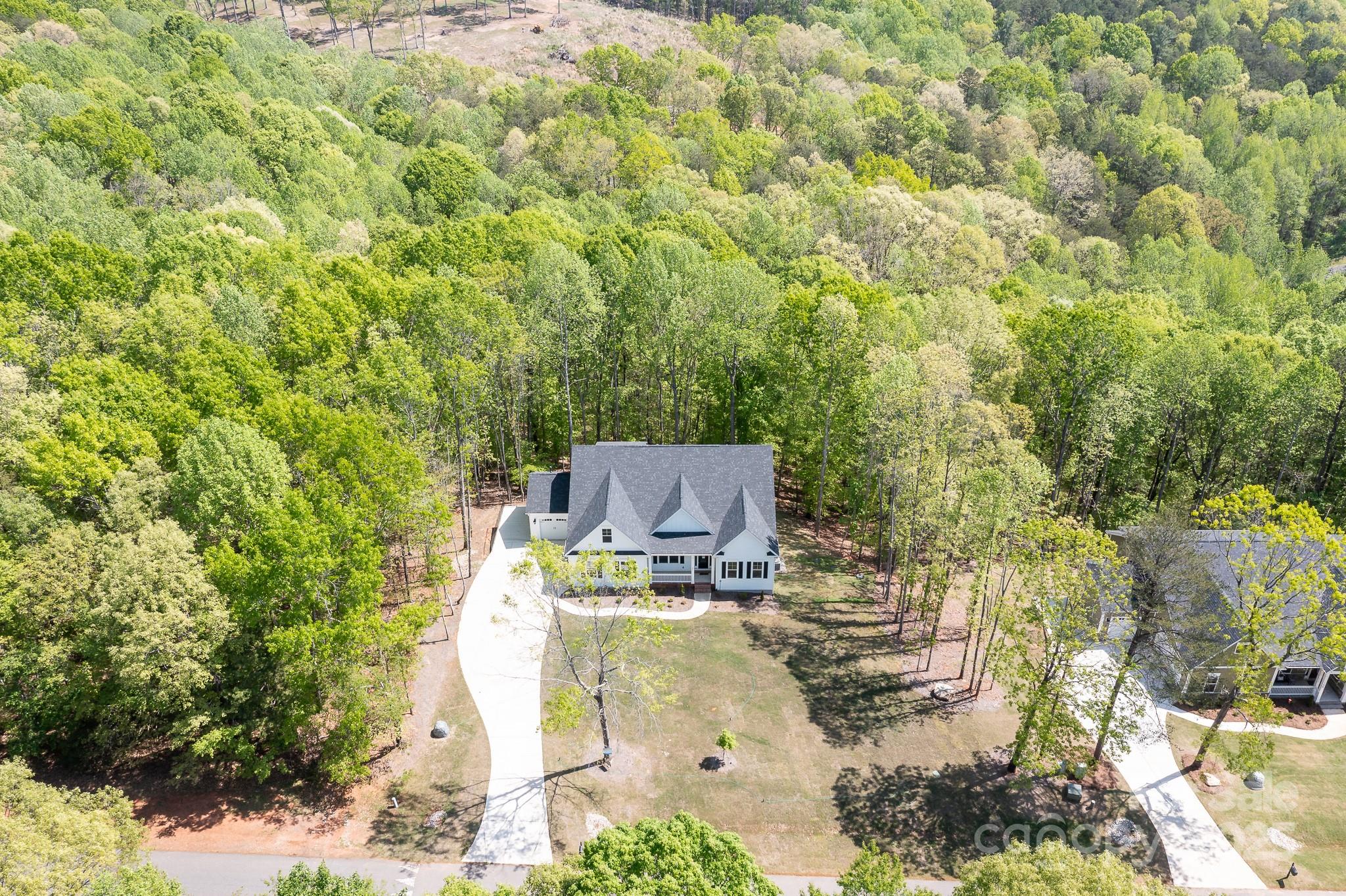 131 High Lake Drive Property Photo 1