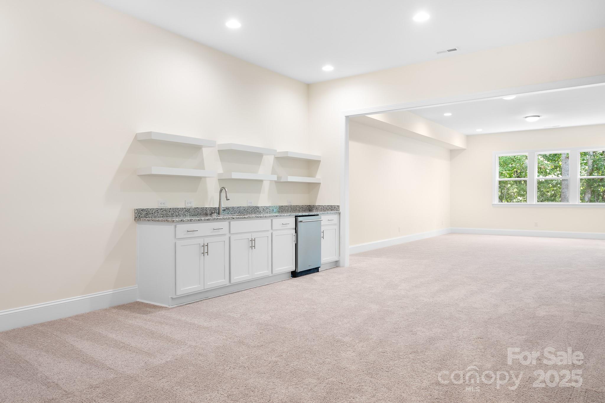 131 High Lake Drive Property Photo 24