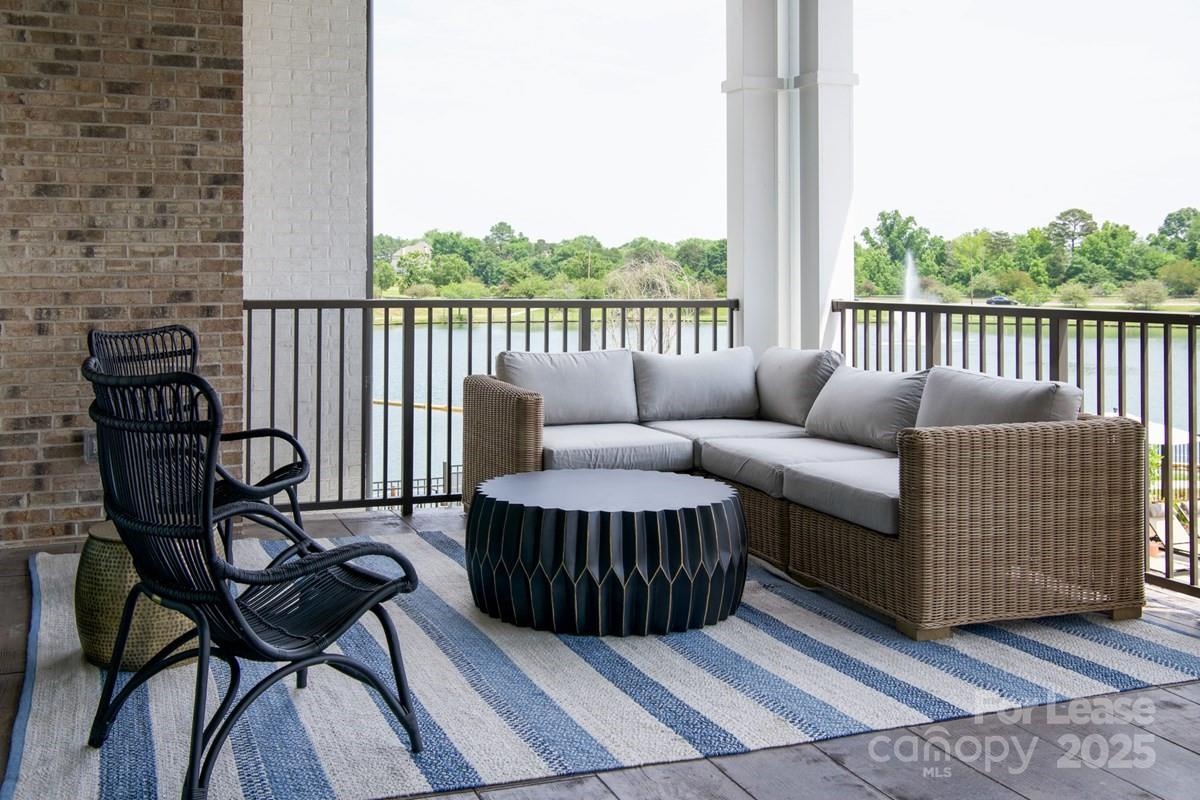 6010 Jasmine Lane B2 Property Photo 10