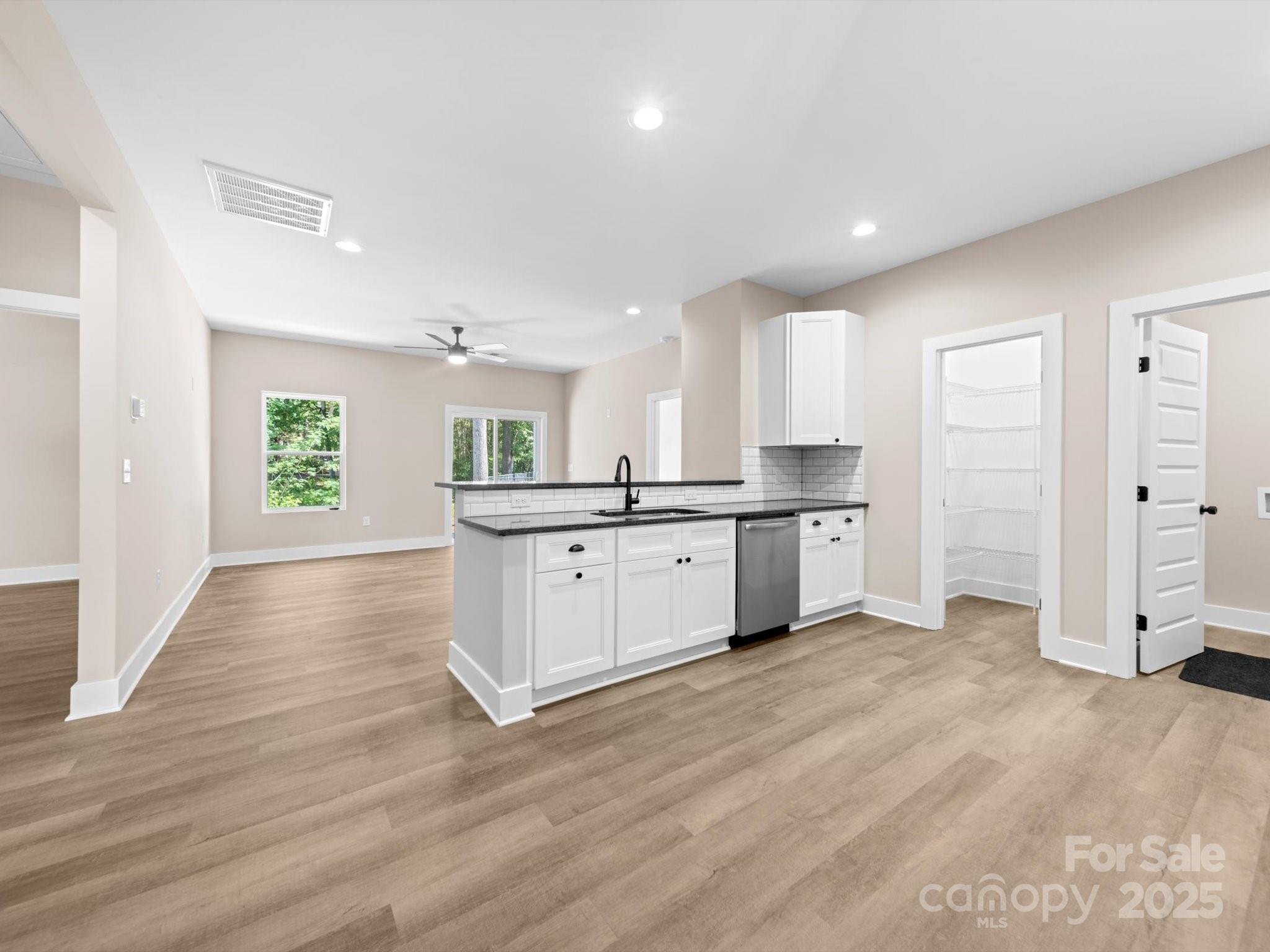 503 Eddleman Road Property Photo 7