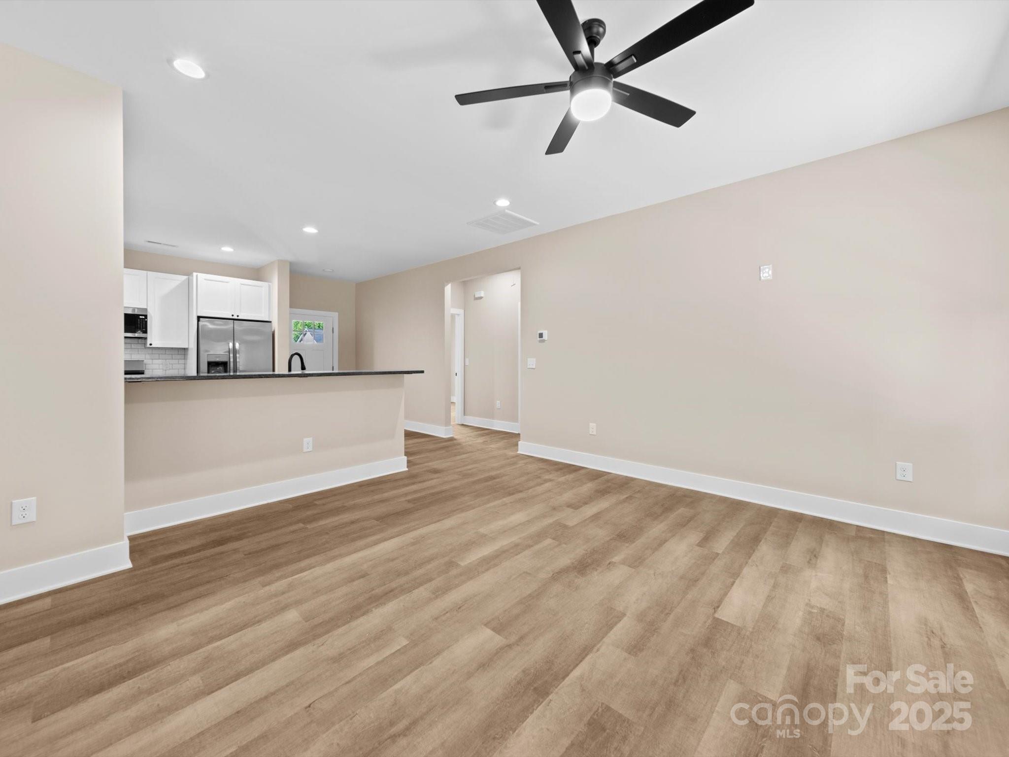 503 Eddleman Road Property Photo 9