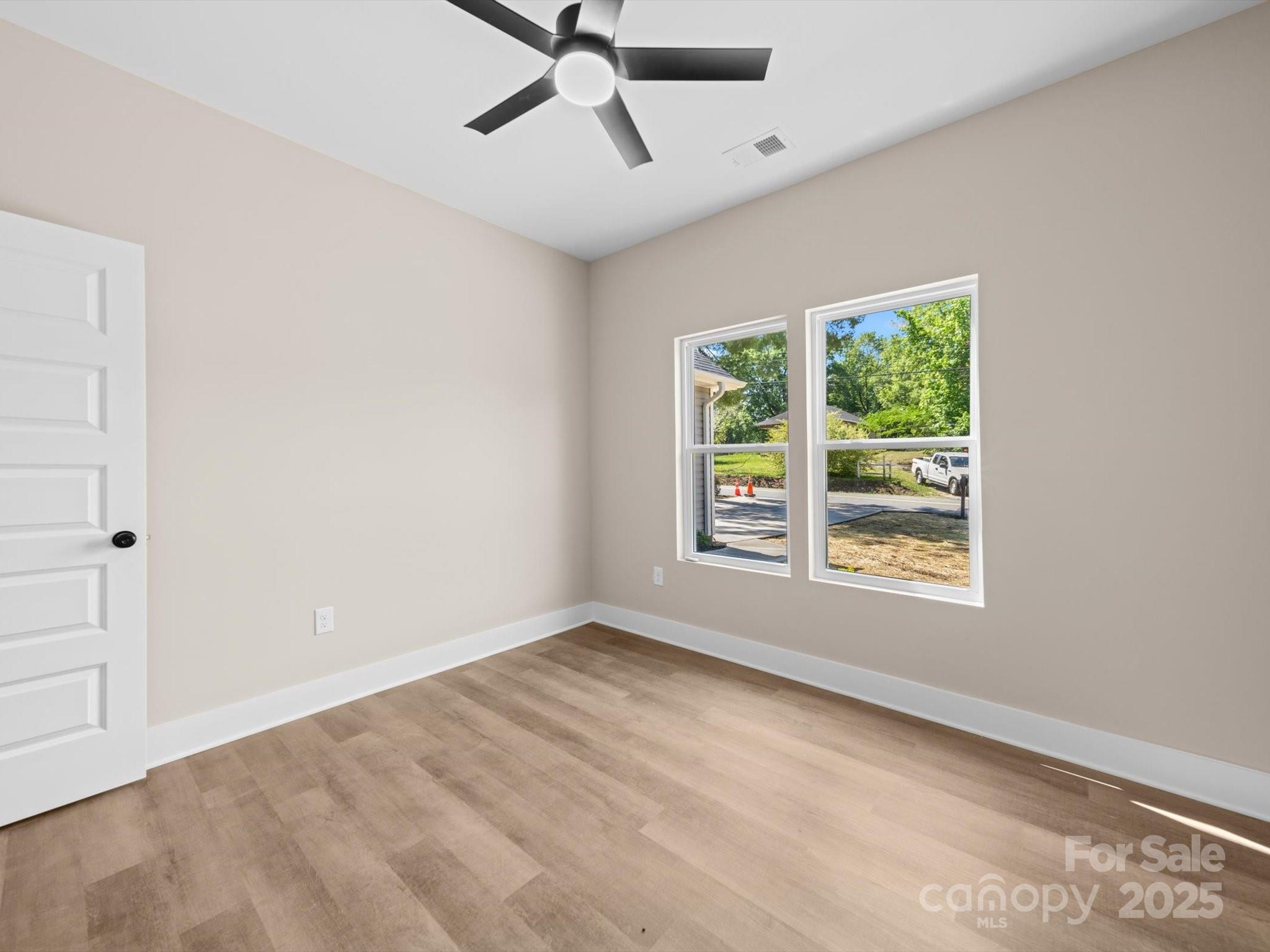 503 Eddleman Road Property Photo 23